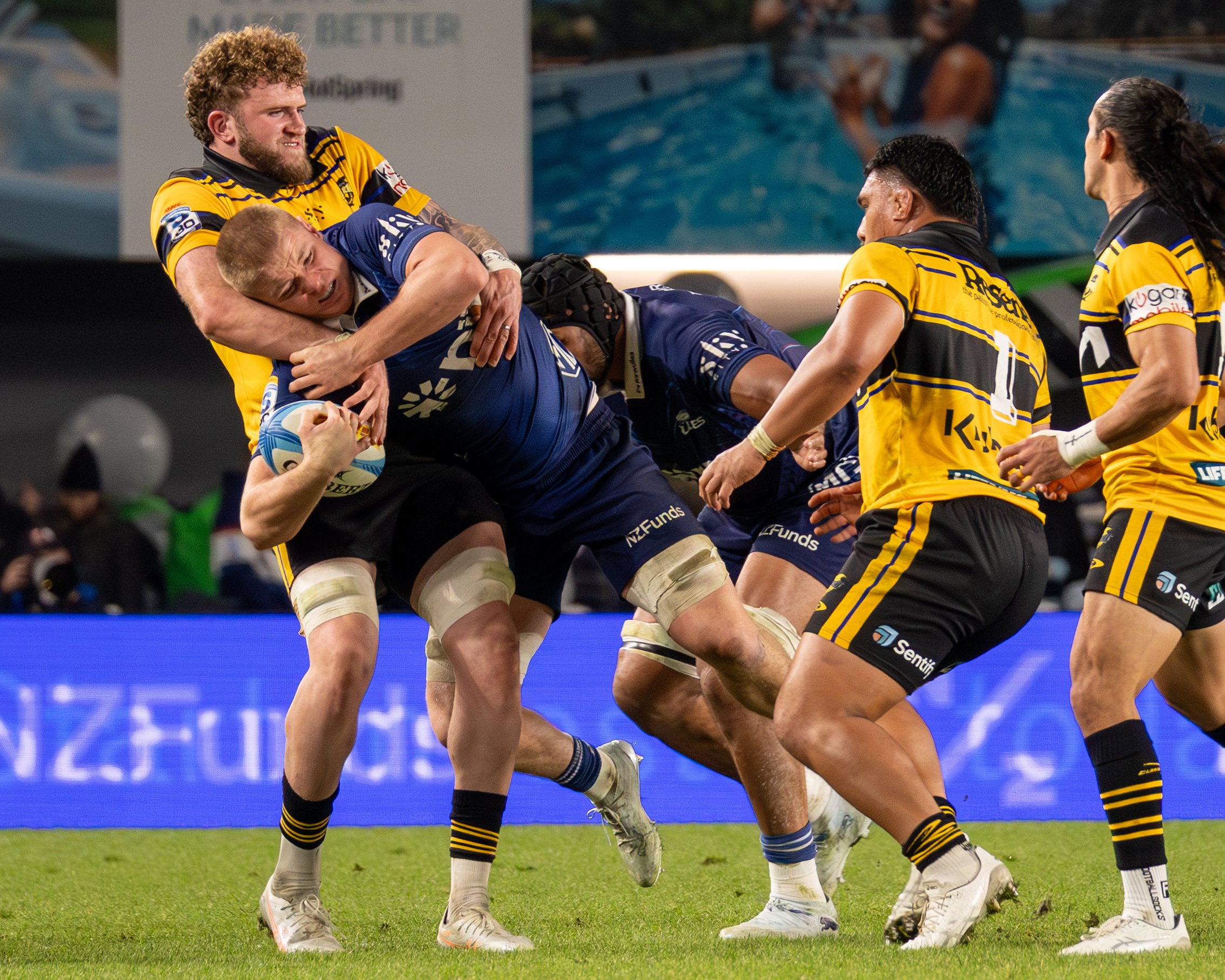 Lock Warner Dearns and Flanker Anton Segner

Highlanders vs Blues 16 May 2026
Shot by: Dominic Gasparich
