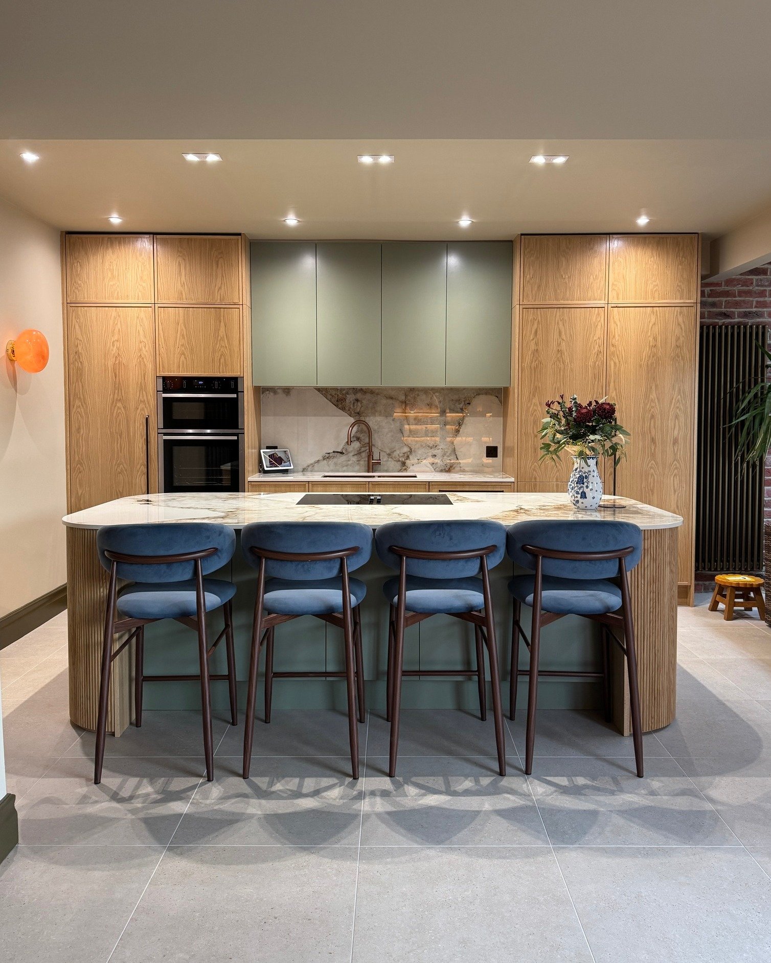 As I step back into the studio for 2026, I have been reflecting on what really sits at the heart of my work.

On the outside, it might look like I design beautiful rooms.
On the inside, The Carole Method&trade; is about something deeper.

I begin wit