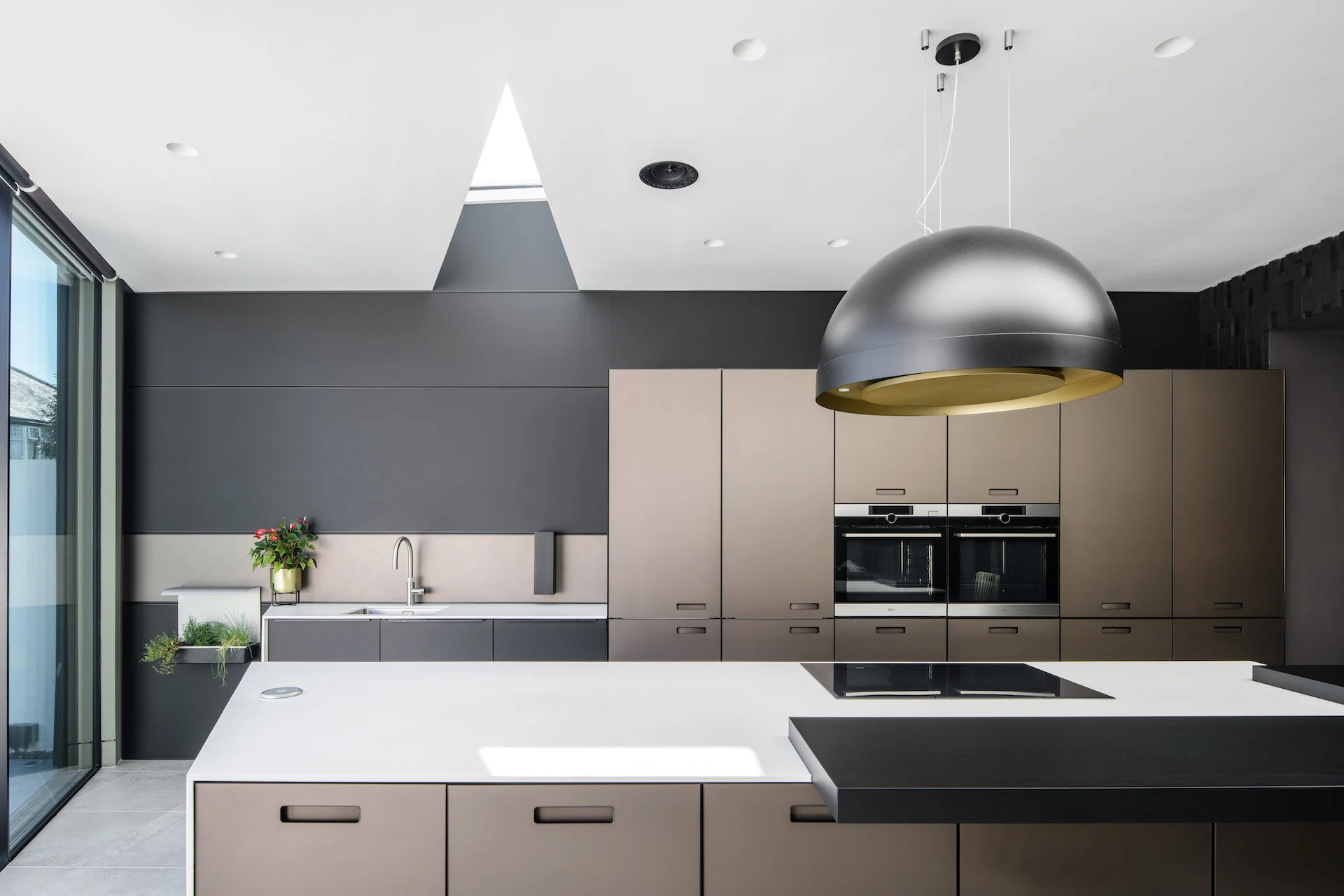 Luxury open plan living, wave extractor