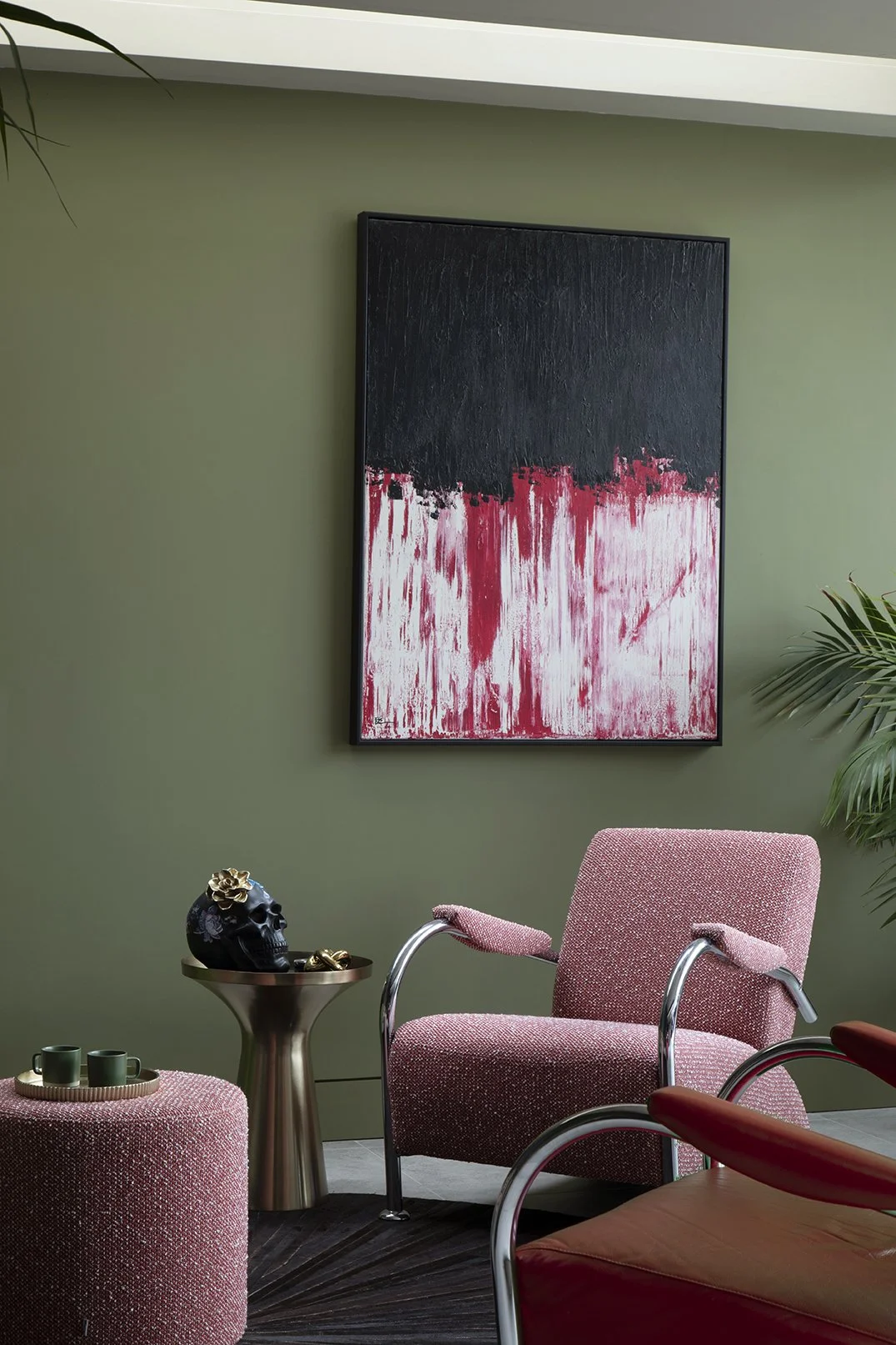 whitley-bay-living-room-red-chair-black-artwork-detail..jpg