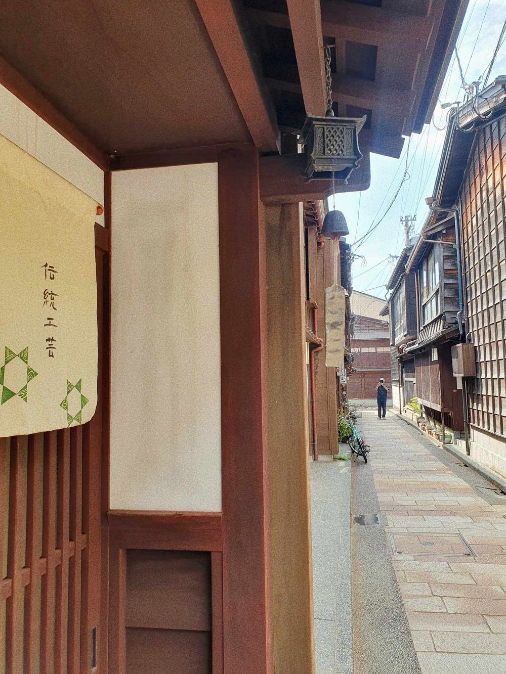Gate i det tradisjonelle Higashichaya-distriktet i Kanazawa.