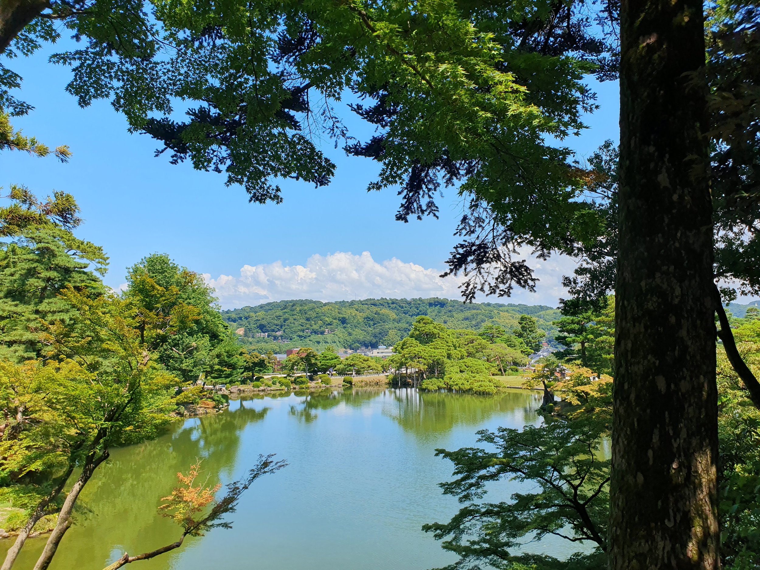  Utsikt er en av de seks faktorene - Kenrokuen innfrir uten tvil! 
