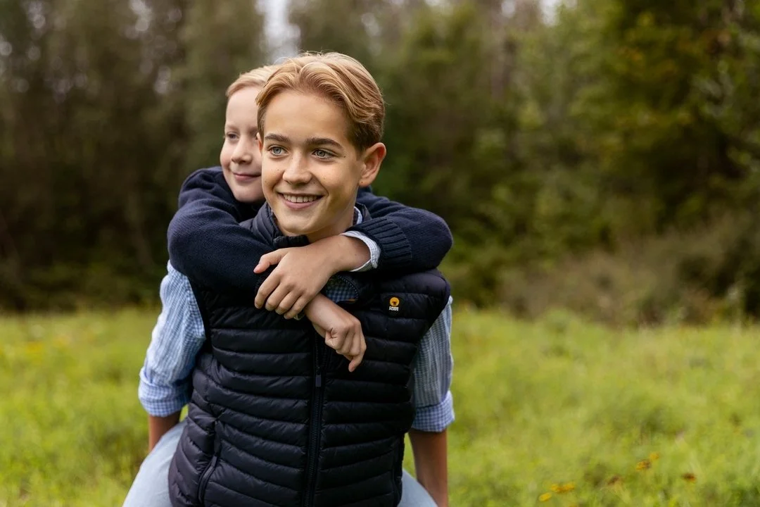 Ingenting er som &aring; ta med broren sin p&aring; konfirmantfotograferinga. Plutselig sitter man der med bilder av dem begge to! Rein og skj&aelig;r flaks.

Familien Str&oslash;m-Andresen

#konfirmantfotografering #konfirmantfoto #konfirmant #konfi