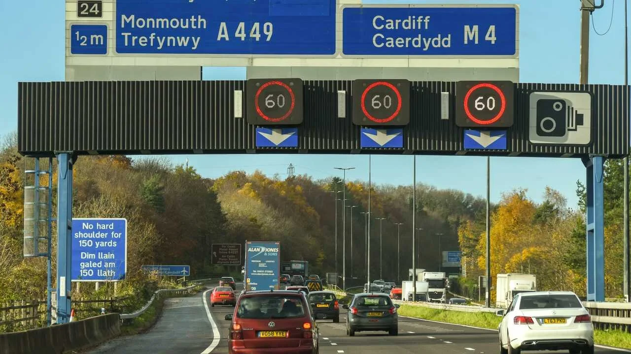 Welsh Government announces freeze on new road building