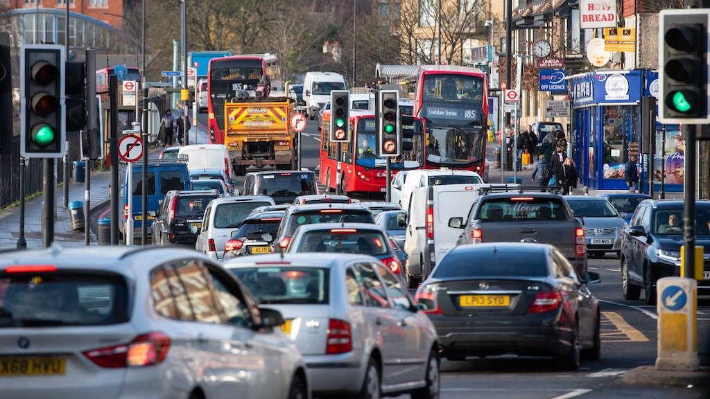 London Mayor not willing to put off “too hard” climate action