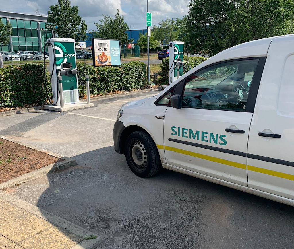Metering partnerships accelerate rollout of charge point installations
