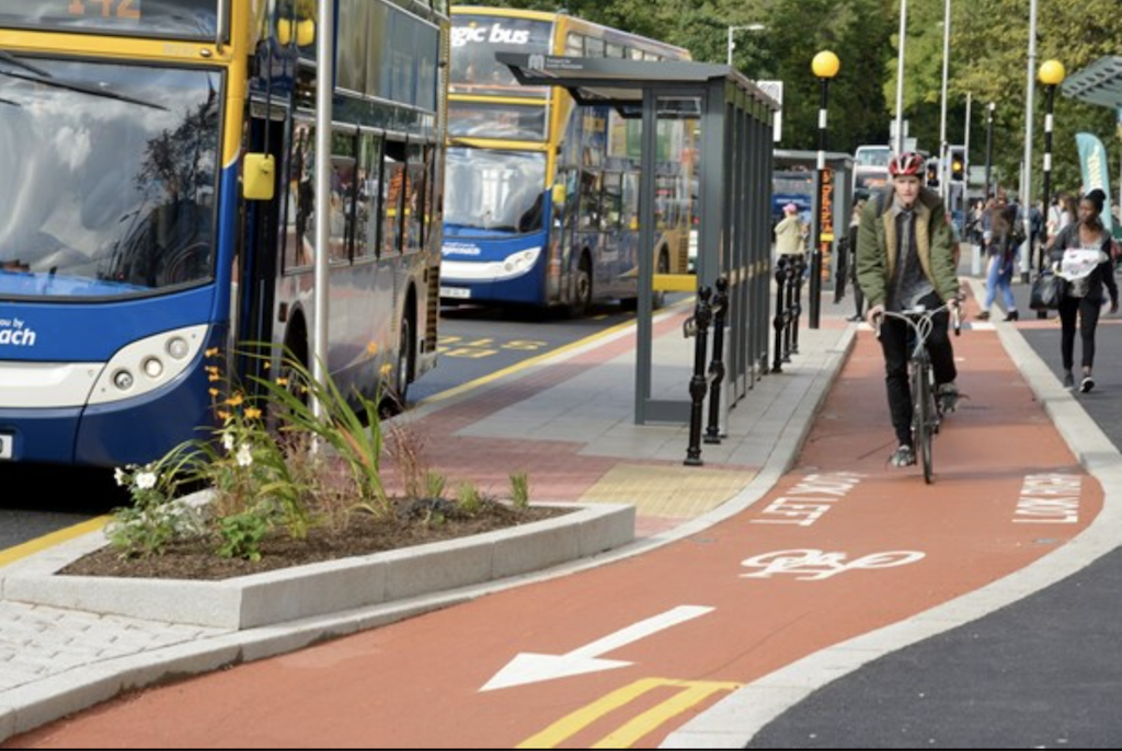 Survey finds eight out of ten drivers would use public transport more if it was better