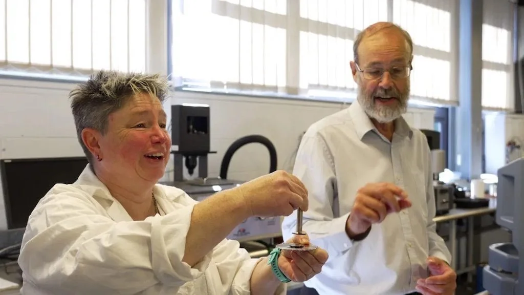 National Highways resurfacing project to reduce carbon emissions by 70%