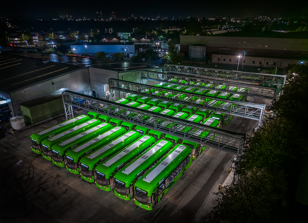 Heliox and First Bus to deliver electric bus charging depots for rural services