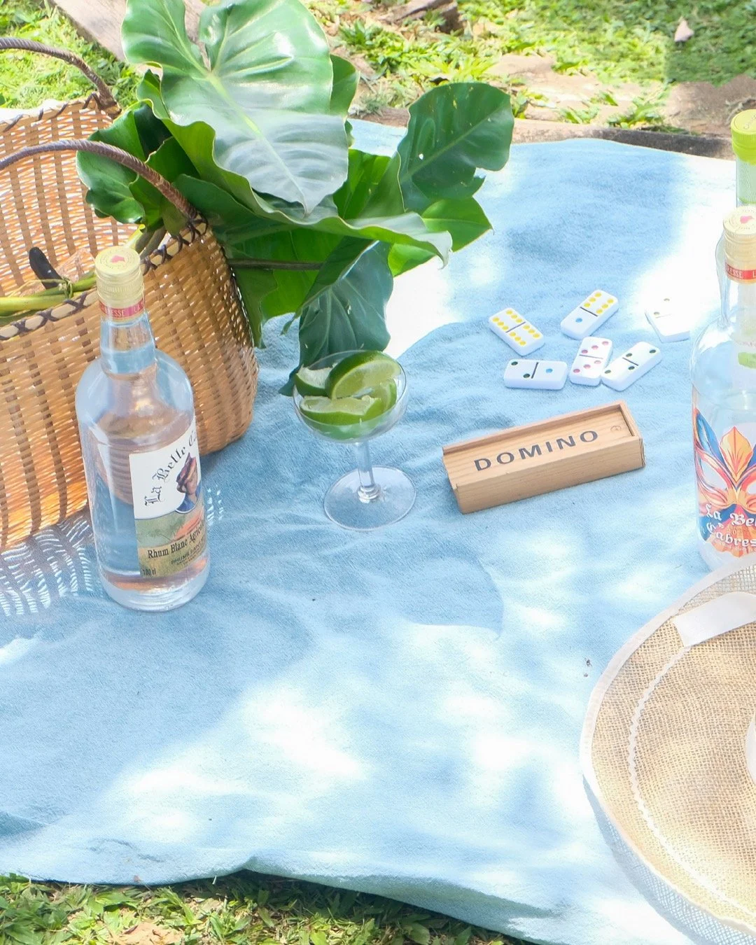 Une saison &agrave; l&rsquo;Ajoupa Konvw&eacute;

Deuxi&egrave;me &eacute;dition du magazine Une saison &agrave; l&rsquo;Ajoupa Konvw&eacute;, un projet en collaboration avec l&rsquo;association L&rsquo;&Eacute;b&egrave;ne et le tiers-lieu l&rsquo;Aj