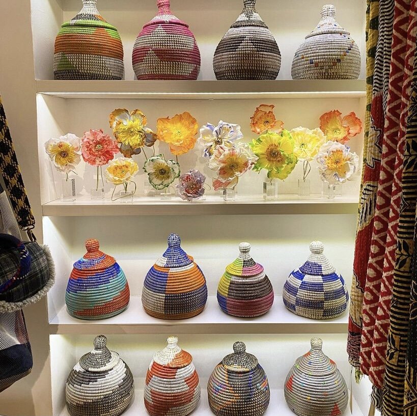 Paper flowers made by EMMELI KIMHI in Maggie Owen London.