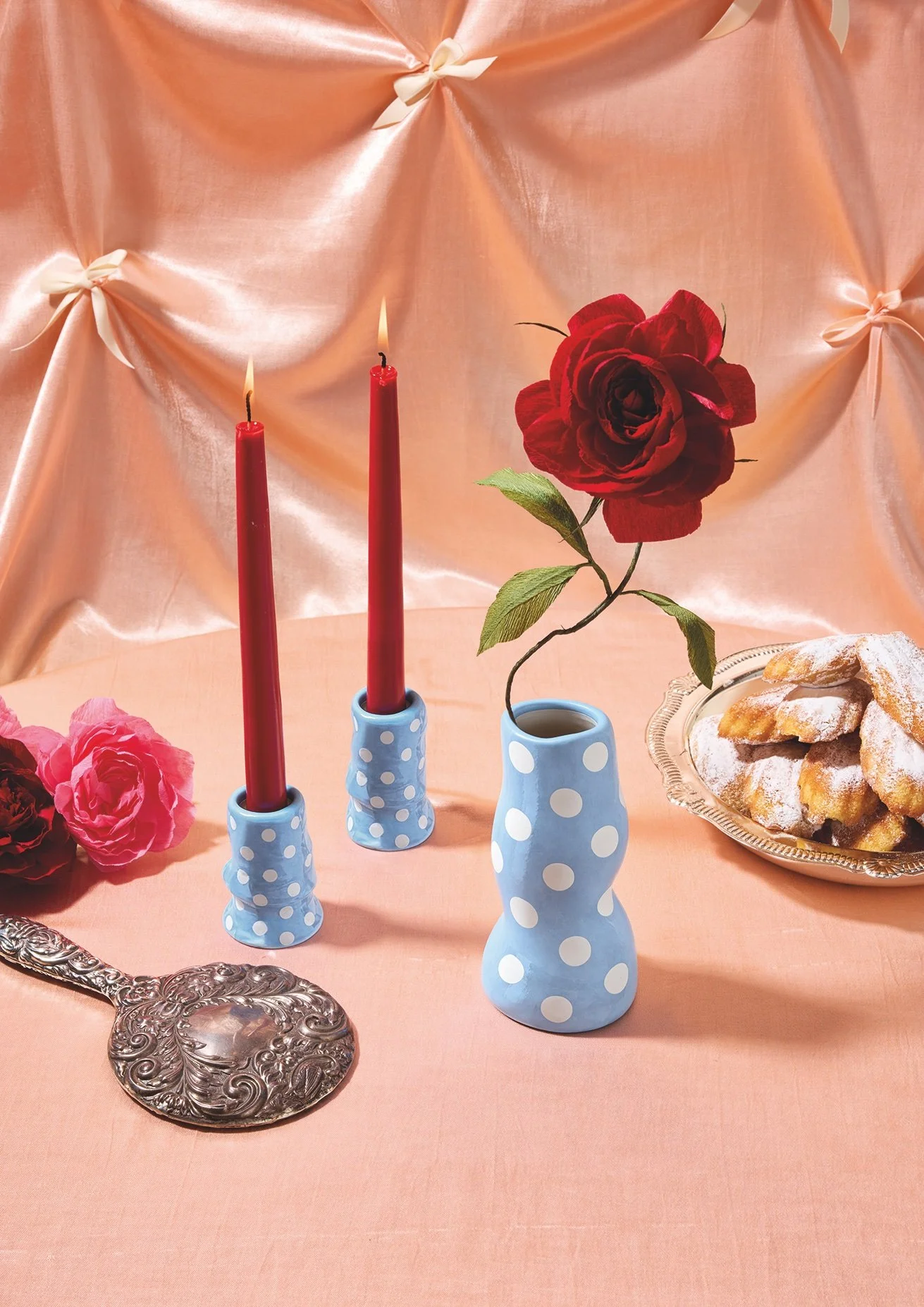 Emmeli Kimhi x Hodge pots, 2026. Rose in a vase.