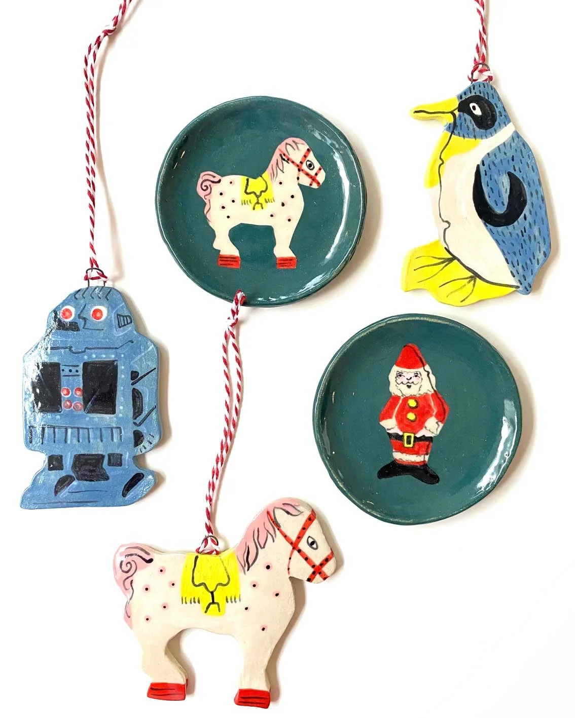 Vintage Tin Toys Christmas mini bowls and decorations