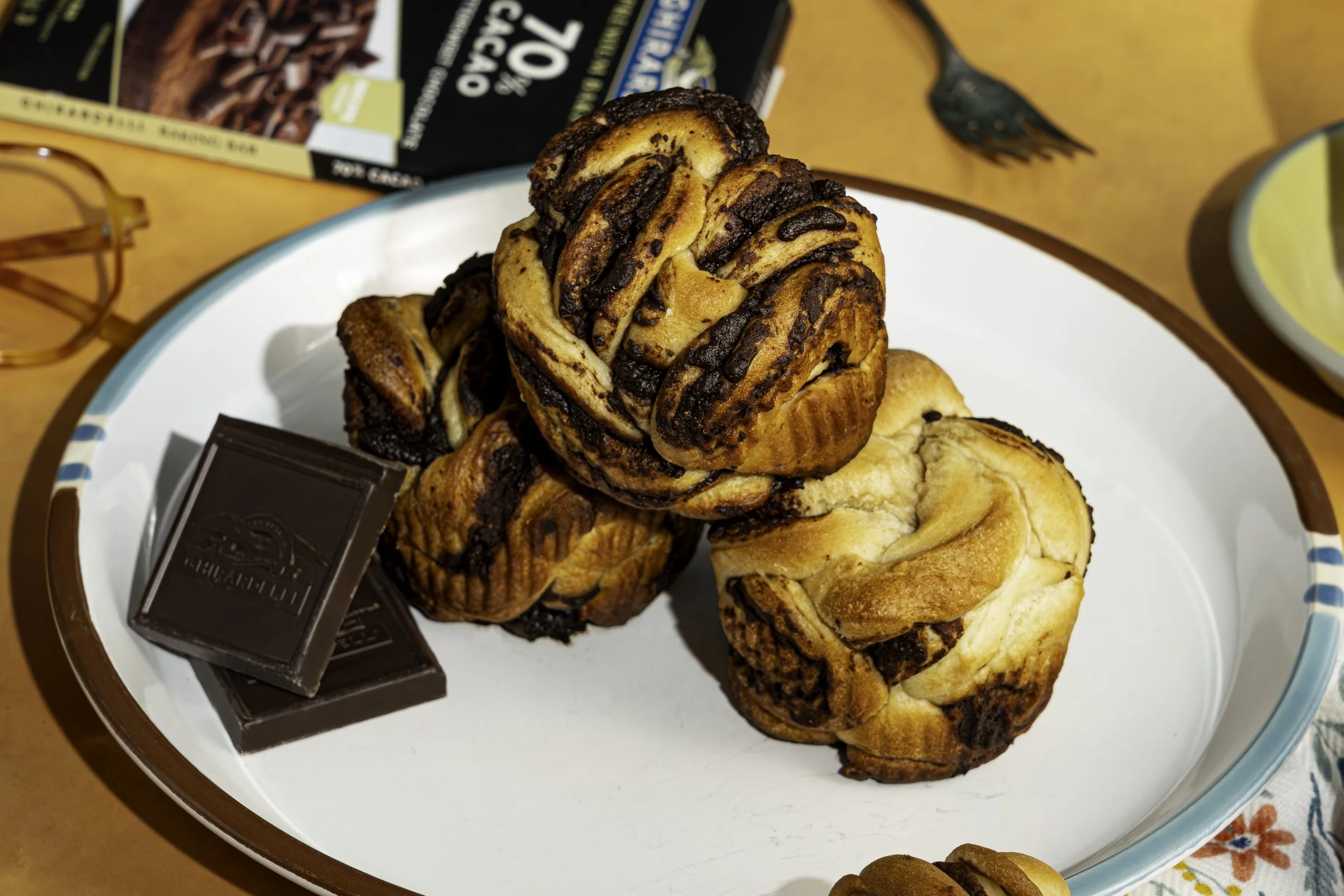 20231222-espresso buns 4-rikkidelgado-texas-food photographer.jpeg