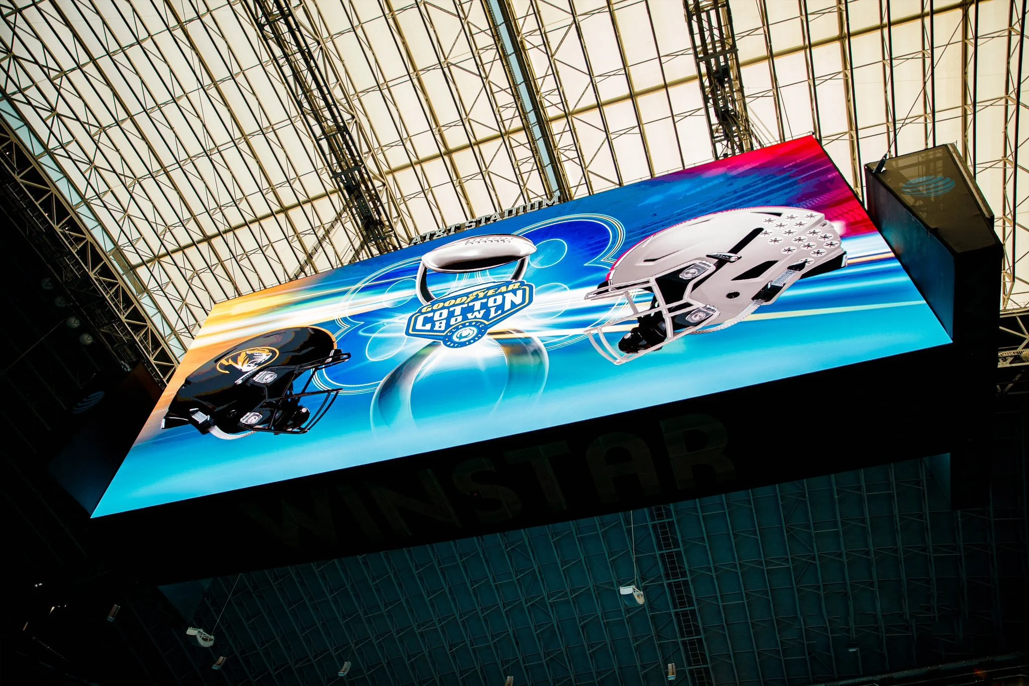 Copy of CenterHungCB88V2.jpeg