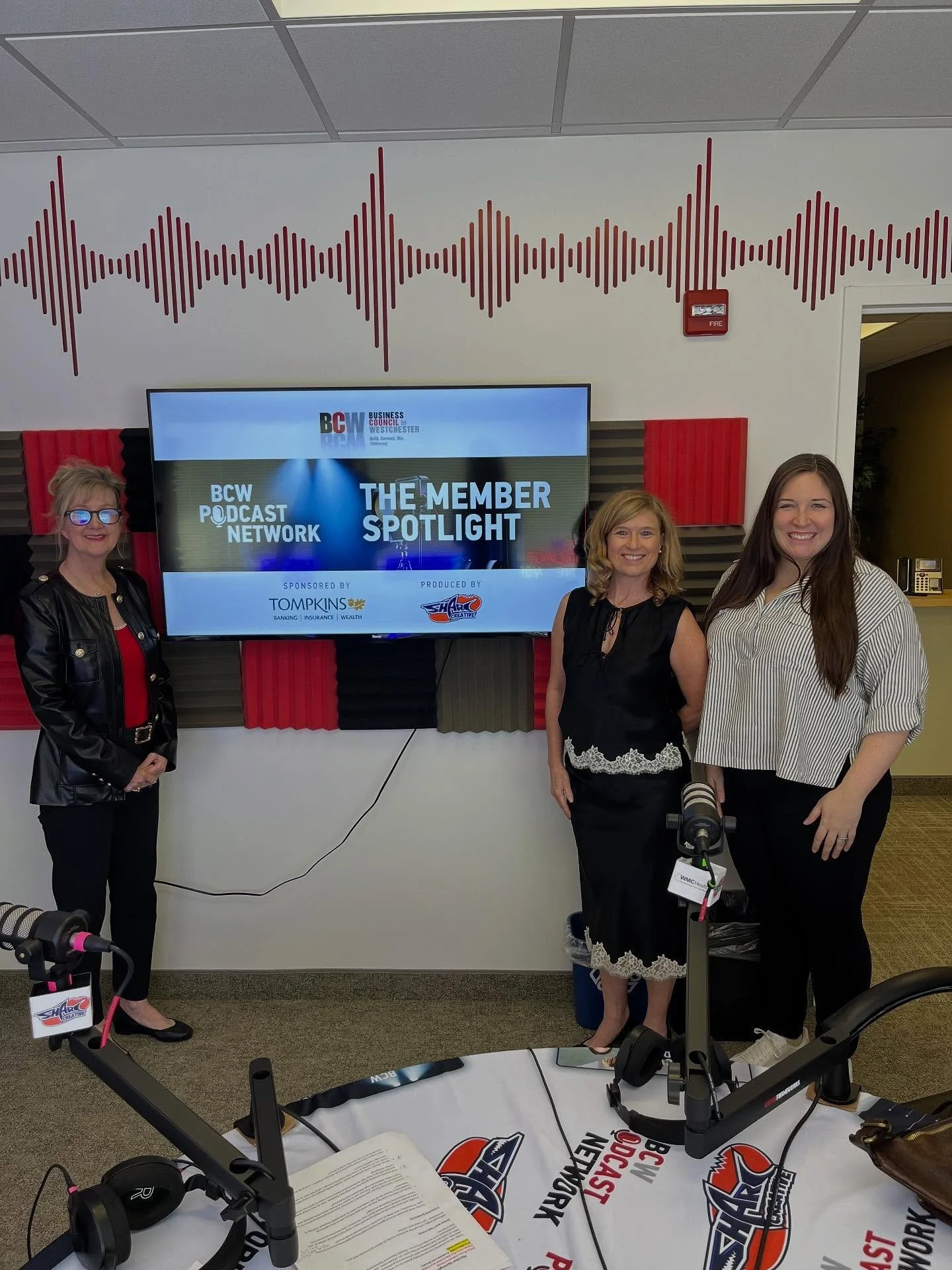 Good Morning Gorgeous!!!

FOUNTAIN OF YOUTH~ move, play, laugh, love and restful sleep!!! Maybe a few extra fruits &amp; veggies 🍓🥑🫐🥦 

Have a listen and let me know how you keep yourself so strong and healthy! What&rsquo;s your secret? Link in b