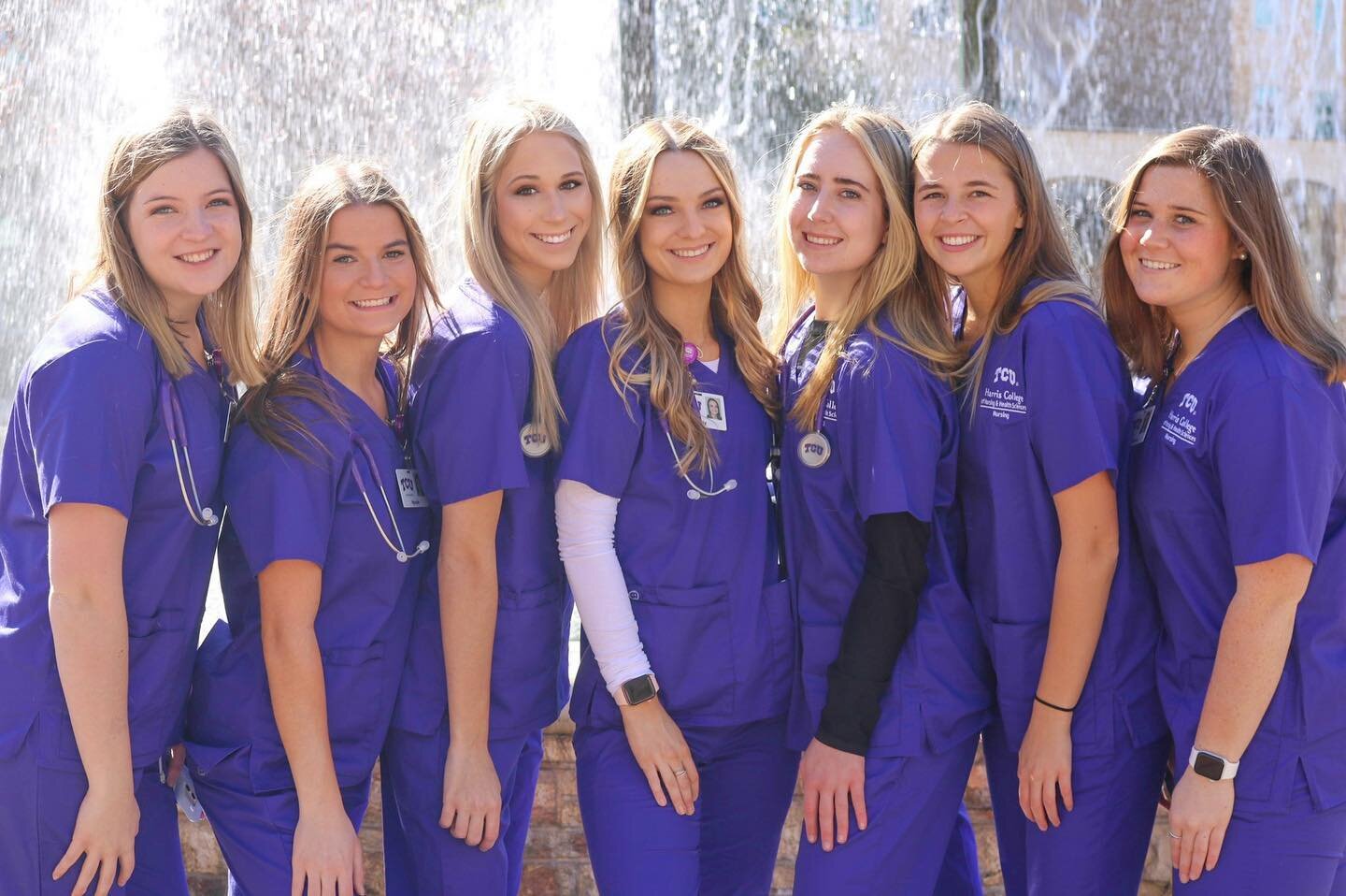 congrats to the Soph II students for getting their scrubs!! keep up the hard work📚🩺