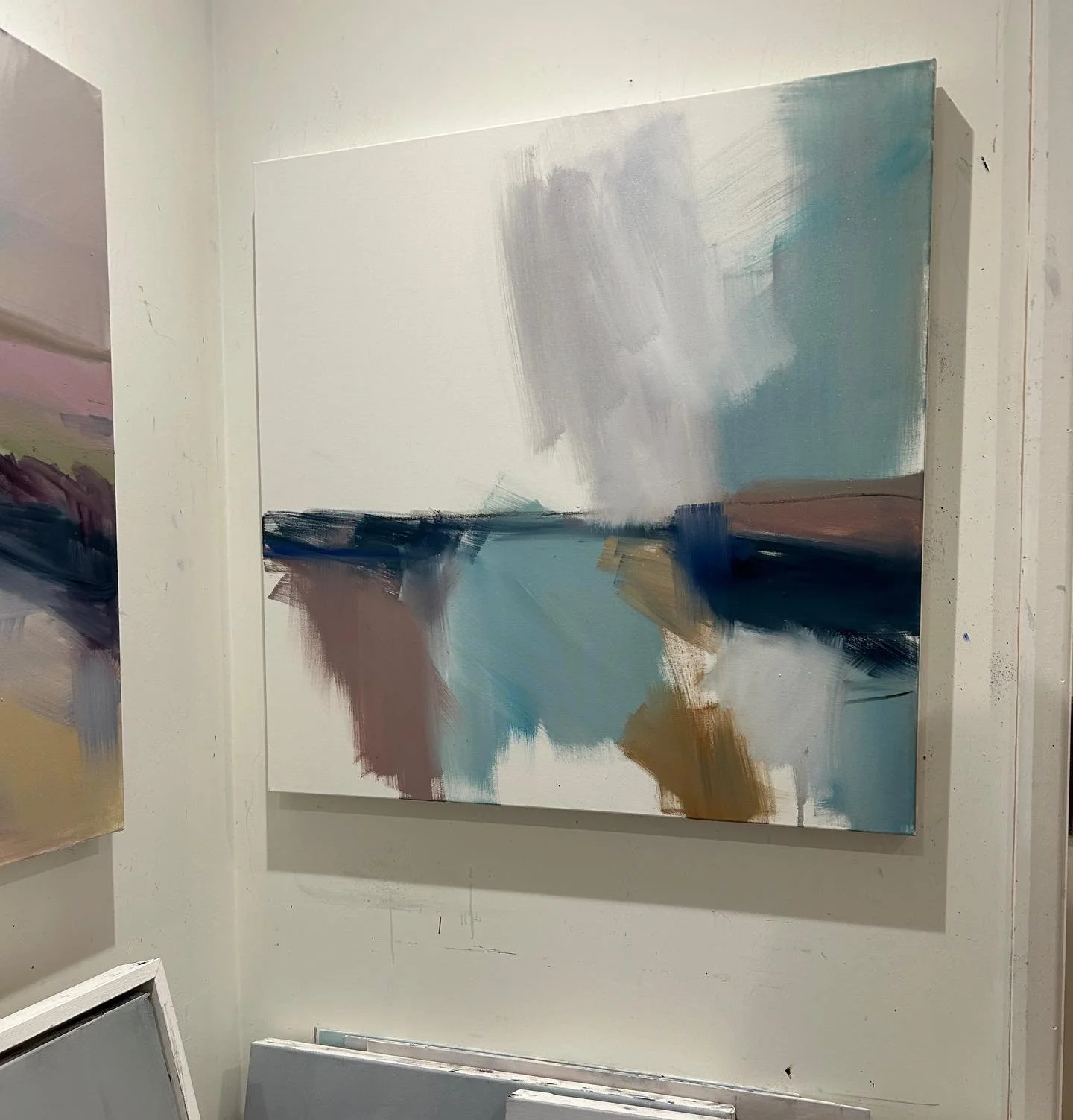 Started a new painting&hellip;&hellip;not that I haven&rsquo;t already got lots in process but if there&rsquo;s one thing I&rsquo;ve learnt it&rsquo;s that I work so much better when working on multiple pieces at once. 

I really had to remind myself