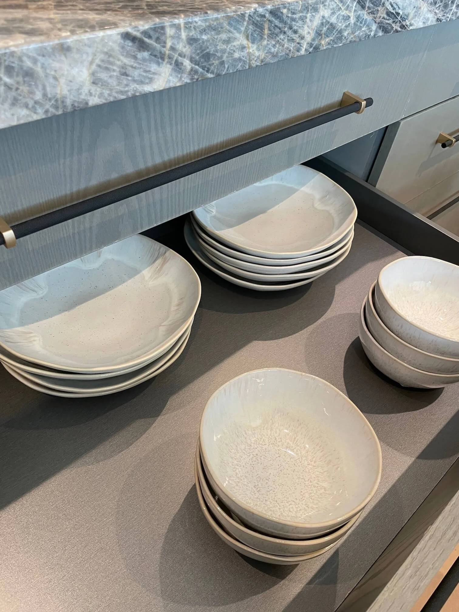 professional kitchen organizing service in Uptown Sedona.