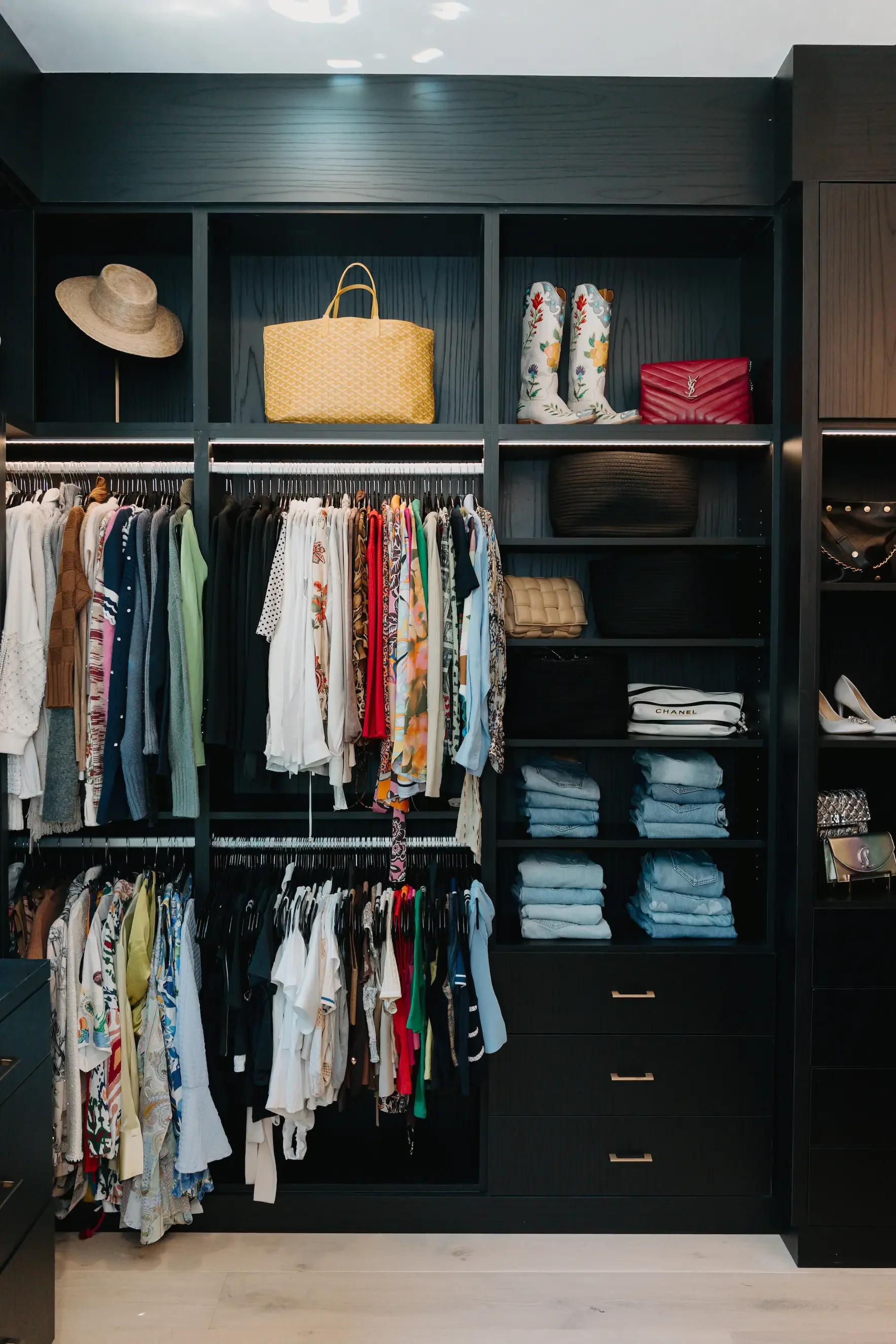 closet organizing service in Sedona, AZ.