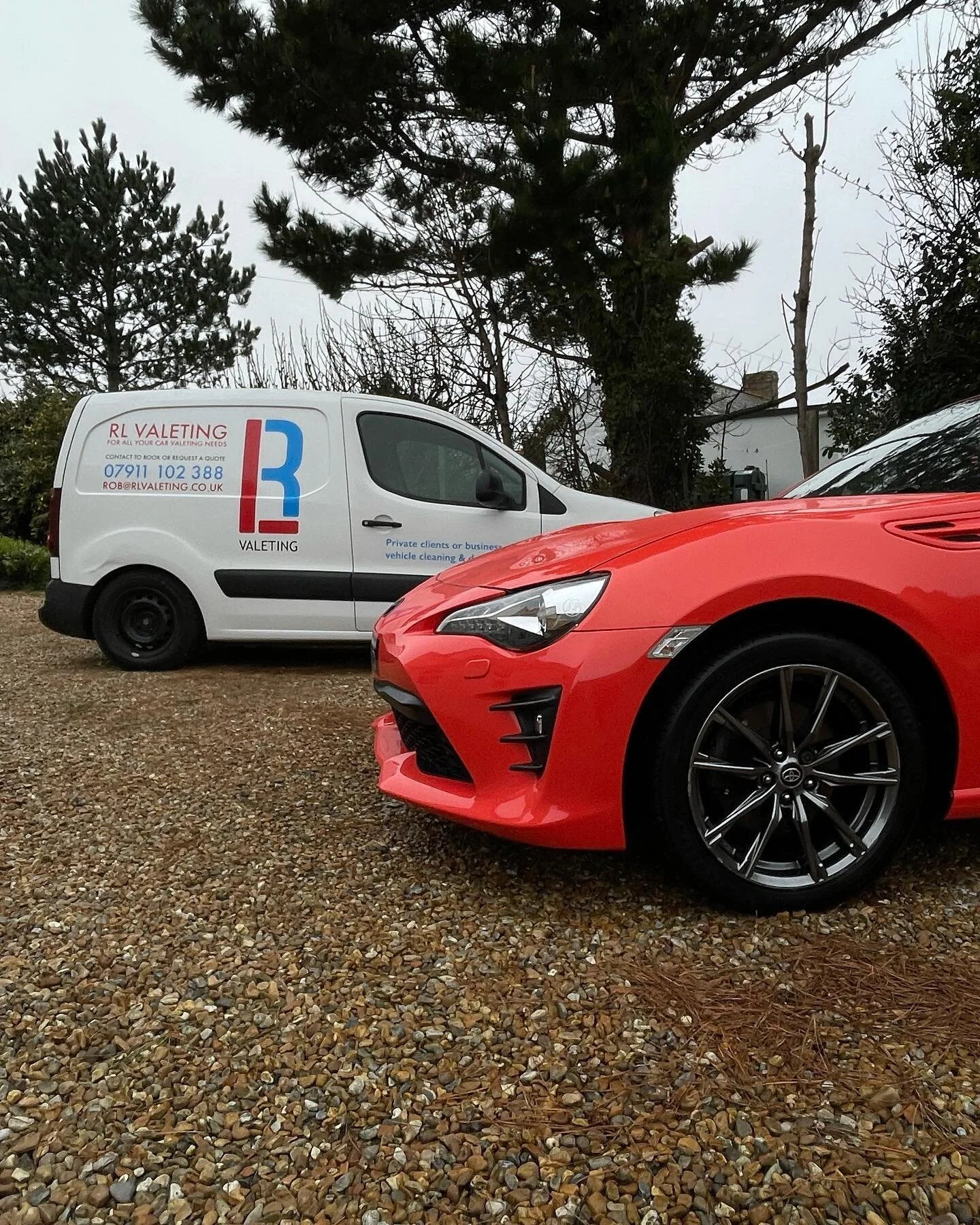 We are a quality mobile valeting service in Guernsey 

book an appointment via rob@rlvaleting.co.uk or book online at www.rlvaleting.co.uk/booking

🚗🚙 More posts incoming 🚙🚗

#RLValeting #ValetingGuernsey #SmallBusiness #LocalBusiness #CarCleanin
