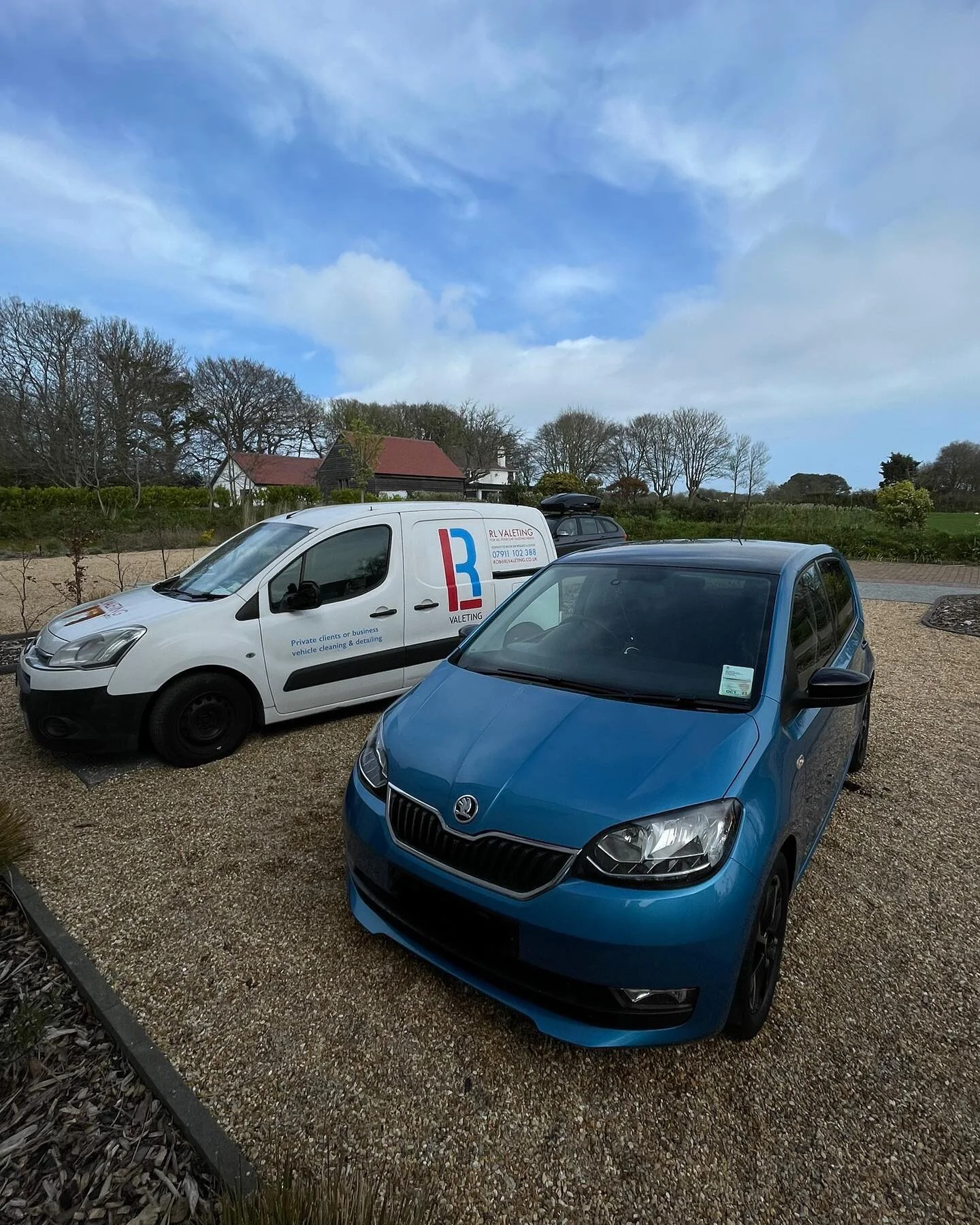 We are a quality mobile valeting service in Guernsey 

book an appointment via rob@rlvaleting.co.uk or book online at www.rlvaleting.co.uk/booking

🚗🚙 More posts incoming 🚙🚗

#RLValeting #ValetingGuernsey #SmallBusiness #LocalBusiness #CarCleanin