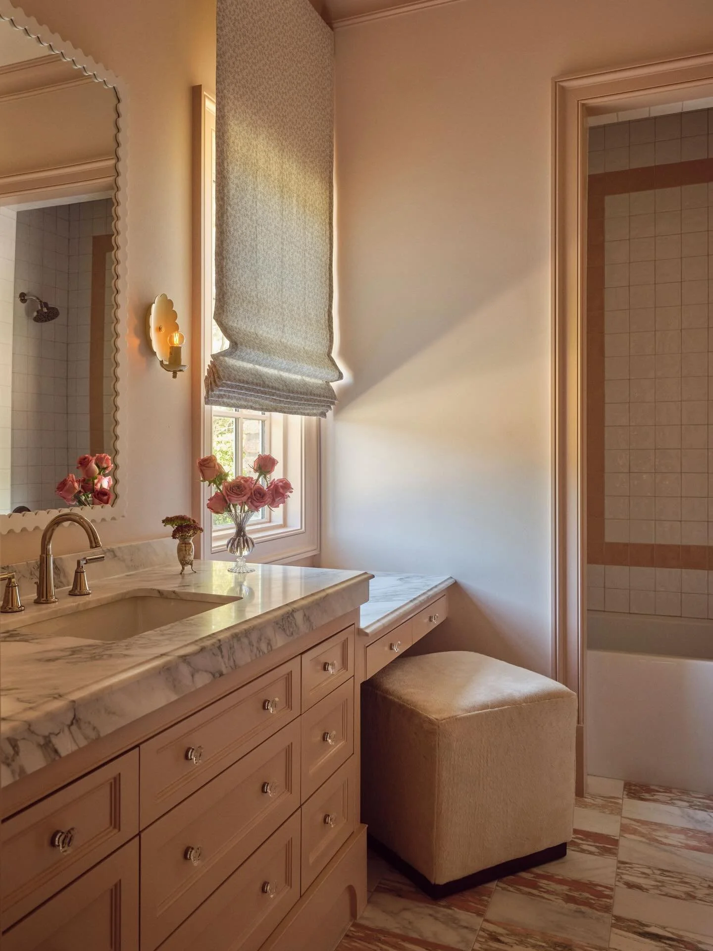 Her own little corner &mdash; layered in blush, marble, and soft light🤍 
&bull;
&bull;
&bull;
&bull;
Photography: @andrewwelchphoto 
Styling: @wrenandrosefloral 
Builder: @portico_homes 
Interior design: @clairethompsondesign 
Tile selection: @pierc