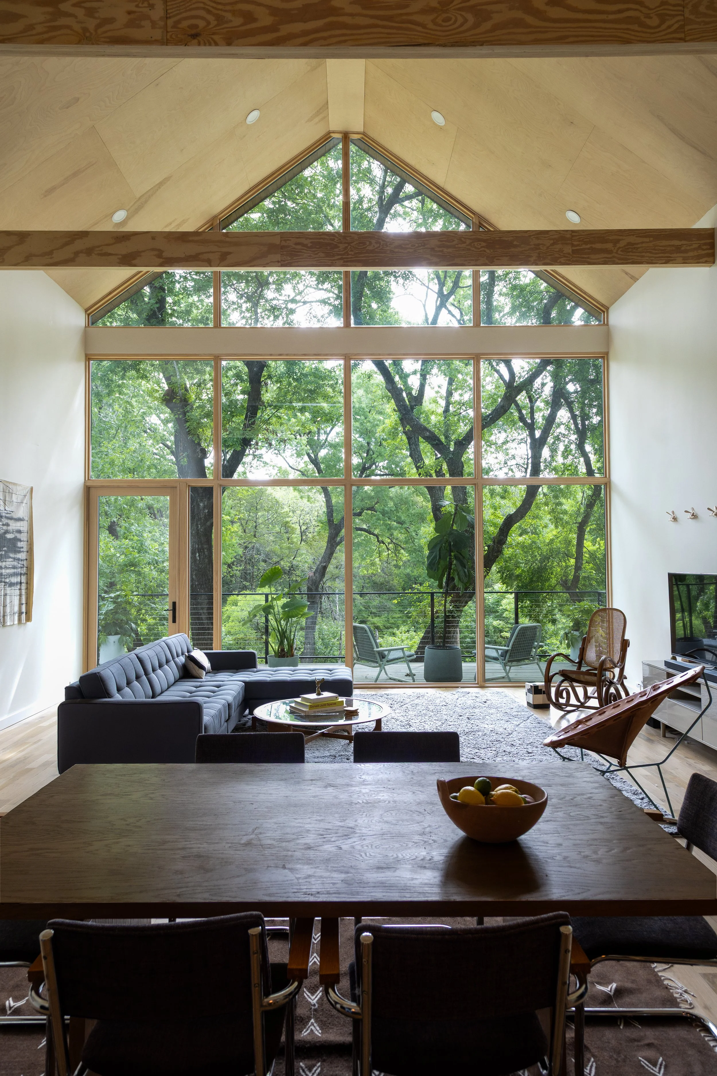 Dallas_Interior_Photographer-Casa_Clemons-Uyen_Vi-2.jpg