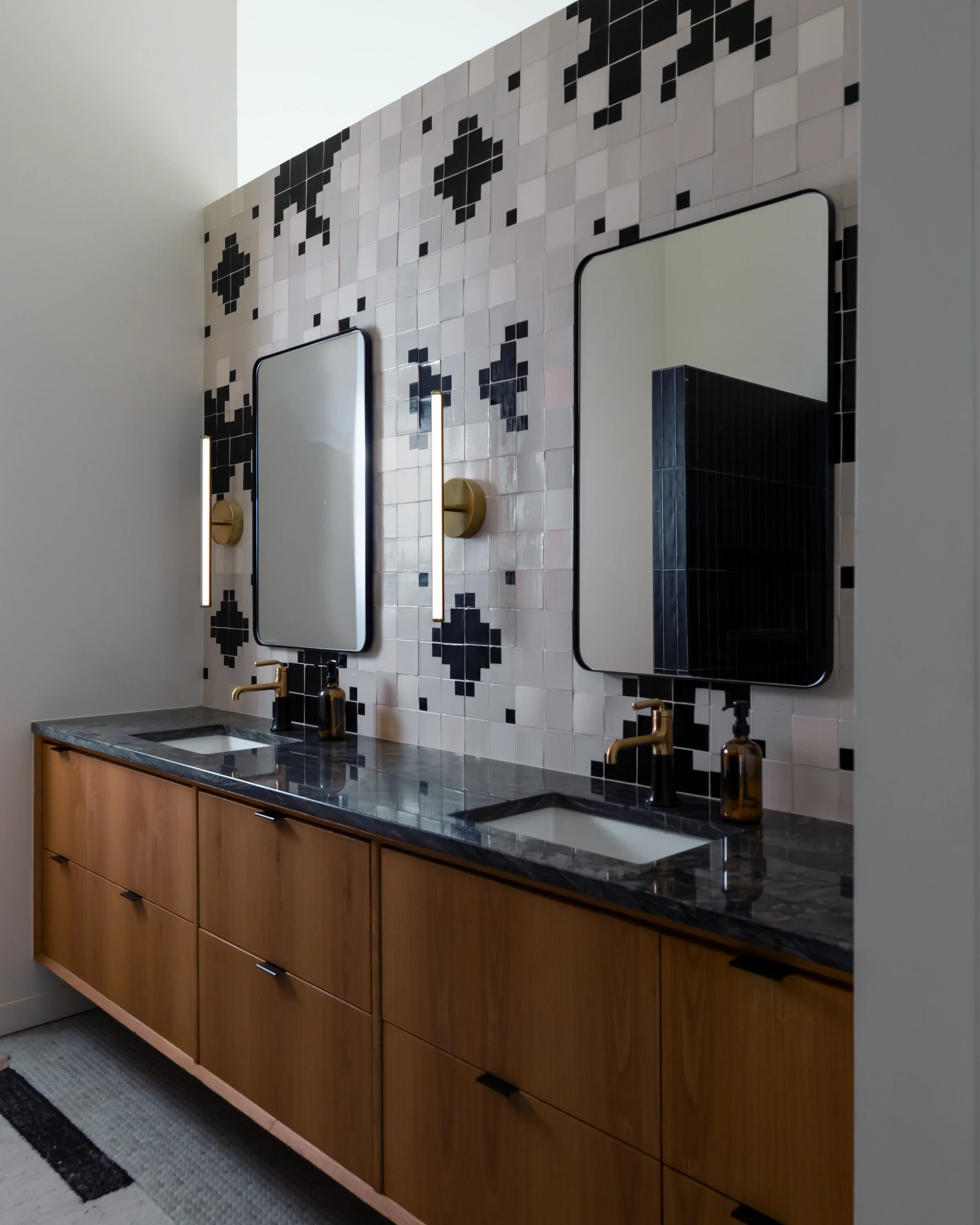Dallas_Interior_Photographer-Casa_Clemons-Uyen_Vi-6.jpg