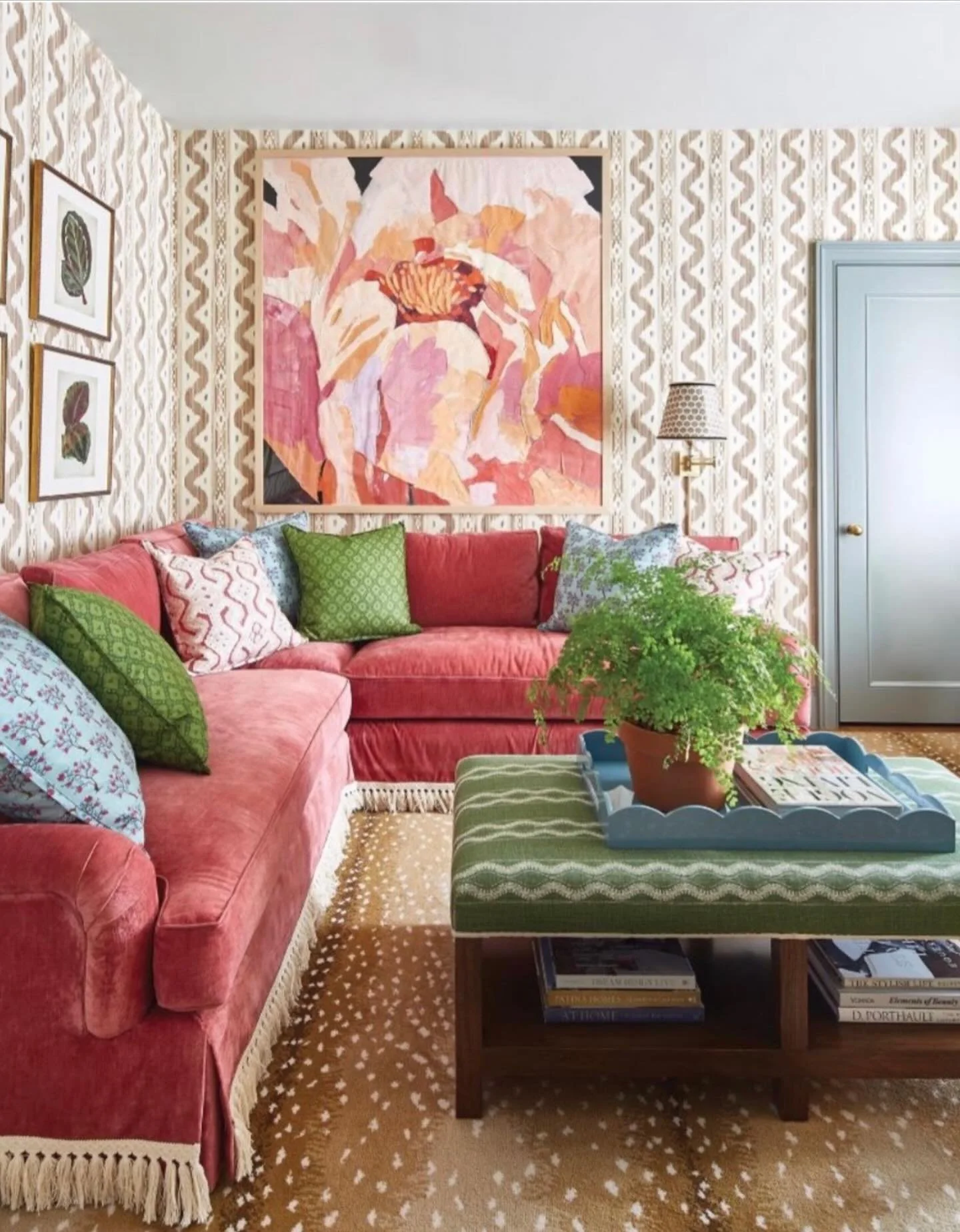 Arctic 🥶 chill&hellip;Spring state of mind. Stay warm out there, folks! 

design by the talented Lisa Henderson @lisamhenderson via @FlowerMagazine. 

#thinkspring
#colorfulinteriors
#playfulinteriordesign
#botanicalartwork
#coralandgreencolorscheme