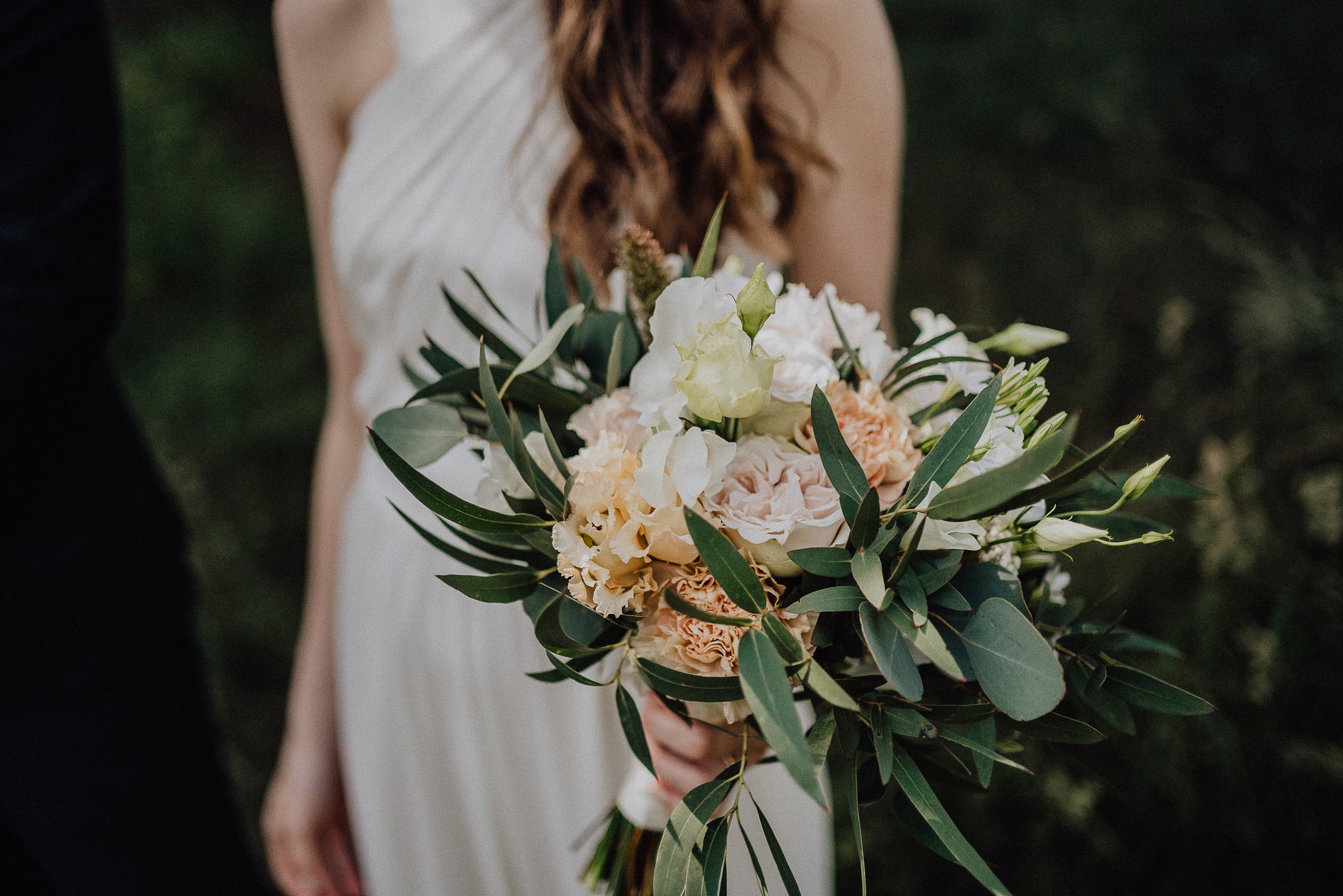Mariage laïque bouquet de fleurs.jpg