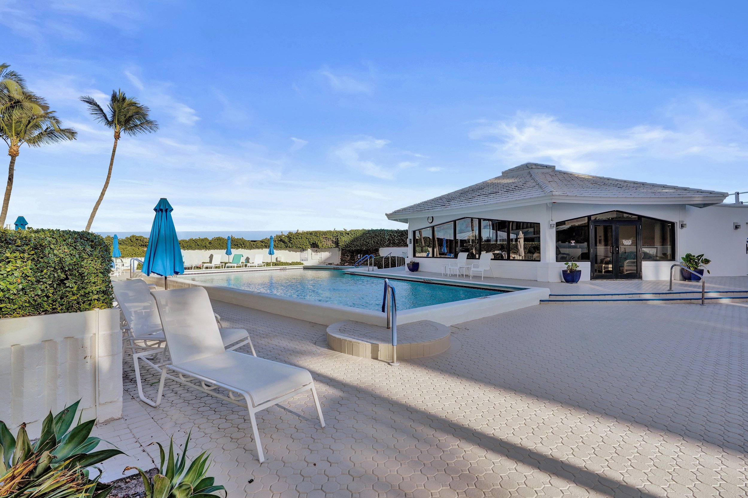 3590 S Ocean Boulevard 809, South Palm Beach, FL 33480 Waterfront Condo For Sale at Mayfair House Palm Beach