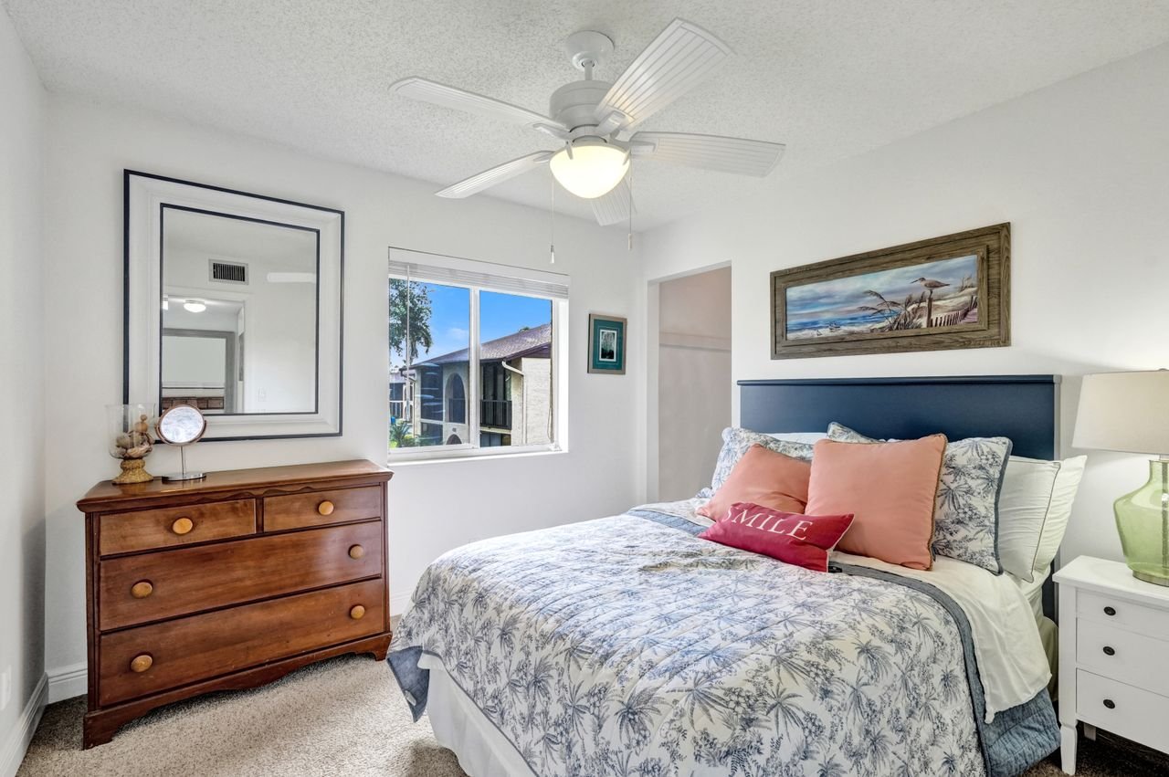429 Pine Glen Lane #C-2, Greenacres, Fl Condo For Sale in Pine Ridge South Greenacres