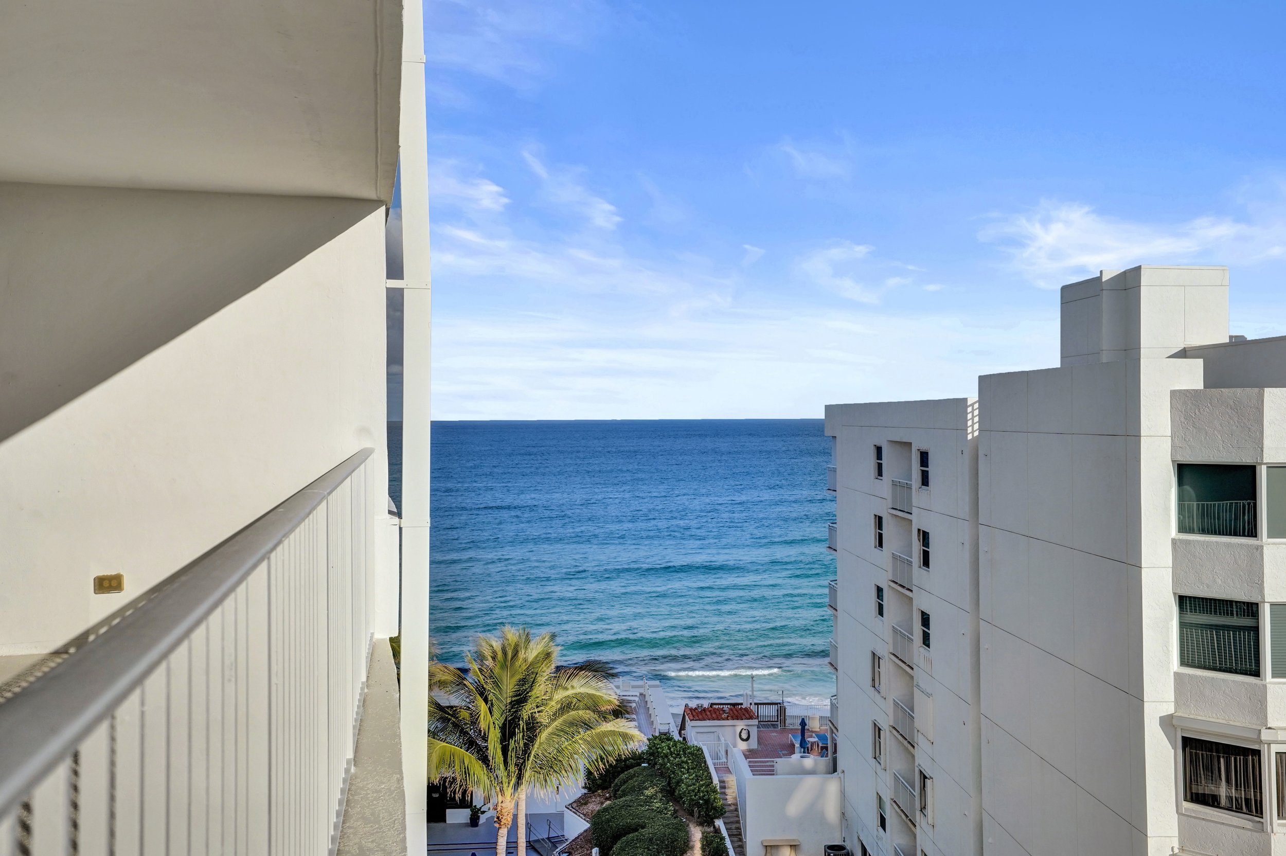 Palm Beach Florida Waterfront Condo for sale | Mayfair House 