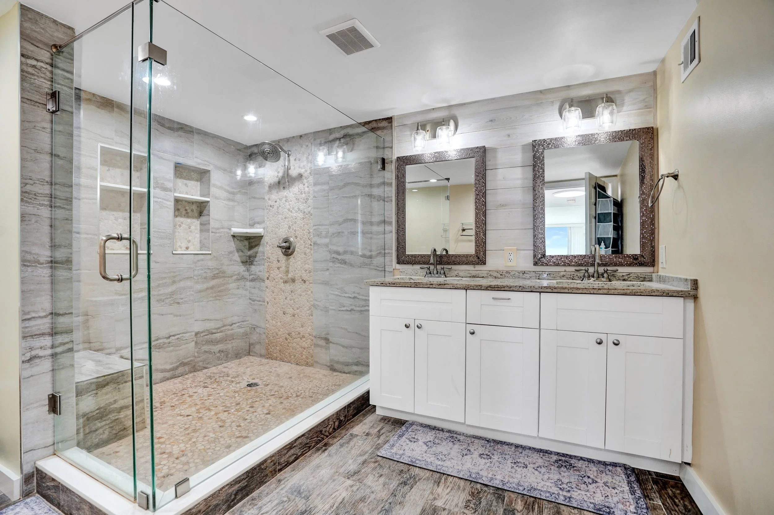 3590 S Ocean Boulevard 809, South Palm Beach, FL 33480 Oceanfront Condo For Sale at Mayfair House Palm Beach