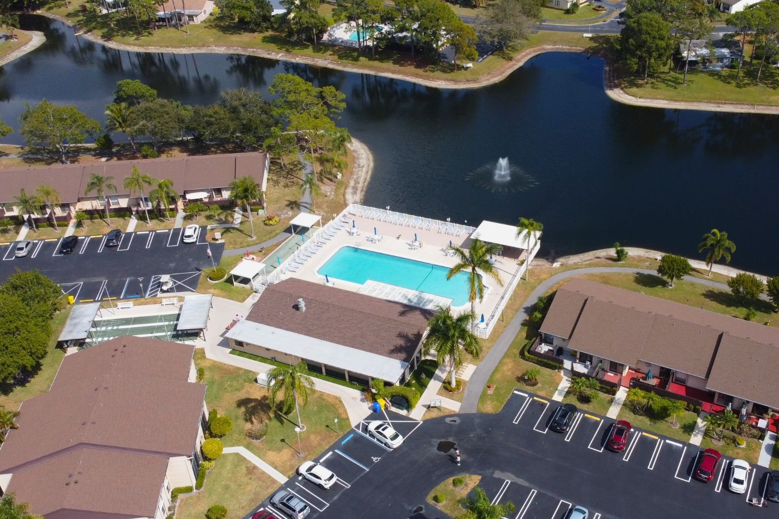 429 Pine Glen Lane #C-2, Greenacres, Fl Condo For Sale in Pine Ridge South Greenacres