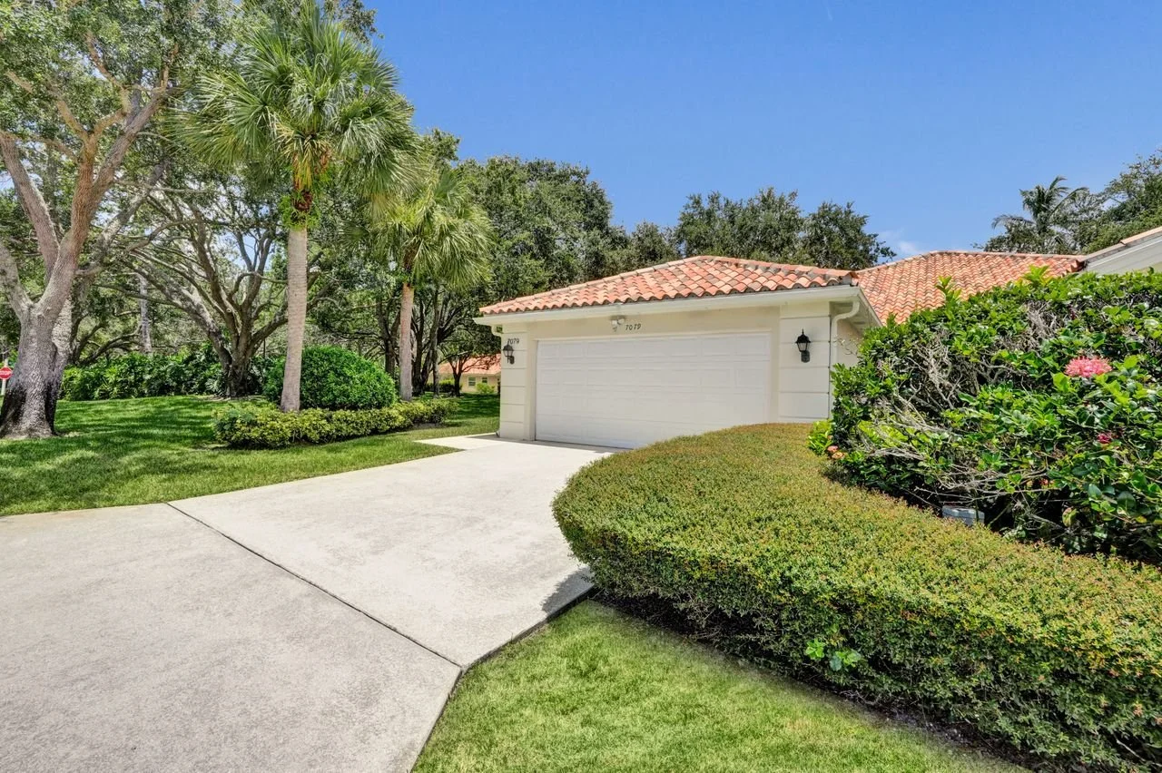 7079 Gila Lane, West Palm Beach, FL 33411 l Home for sale in riverwalk west palm beach