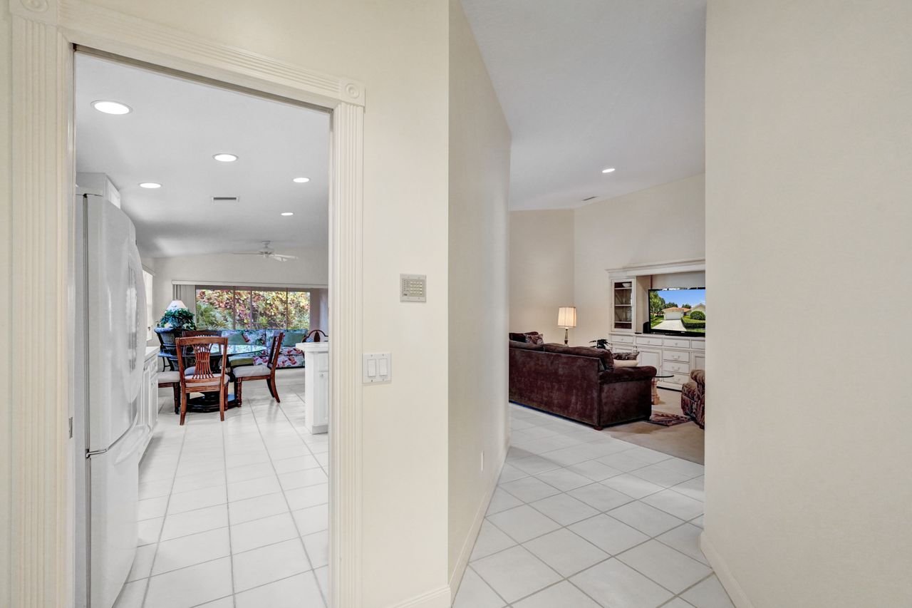 7079 Gila Lane, West Palm Beach, FL 33411 l Home for sale in riverwalk west palm beach