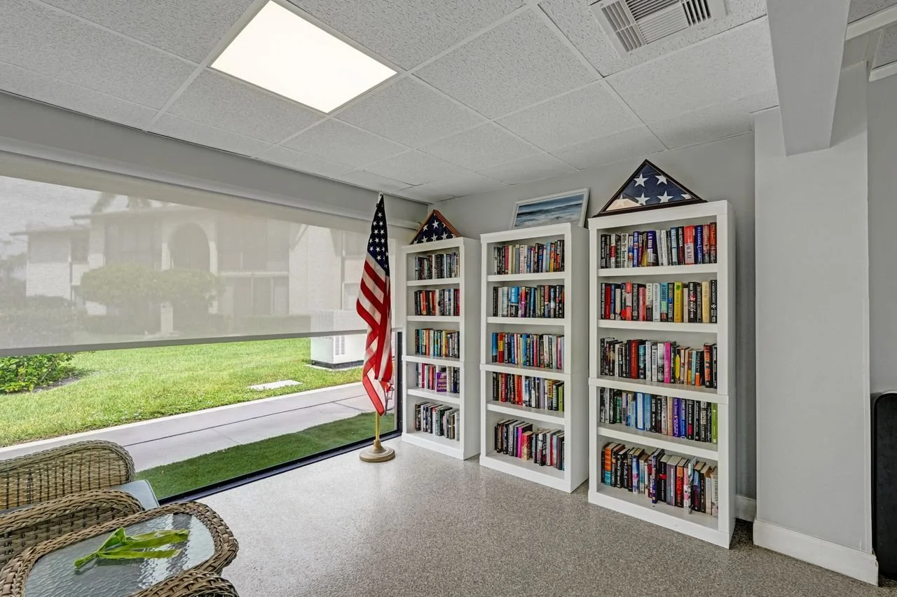 429 Pine Glen Lane #C-2, Greenacres, Fl Condo For Sale in Pine Ridge South Greenacres