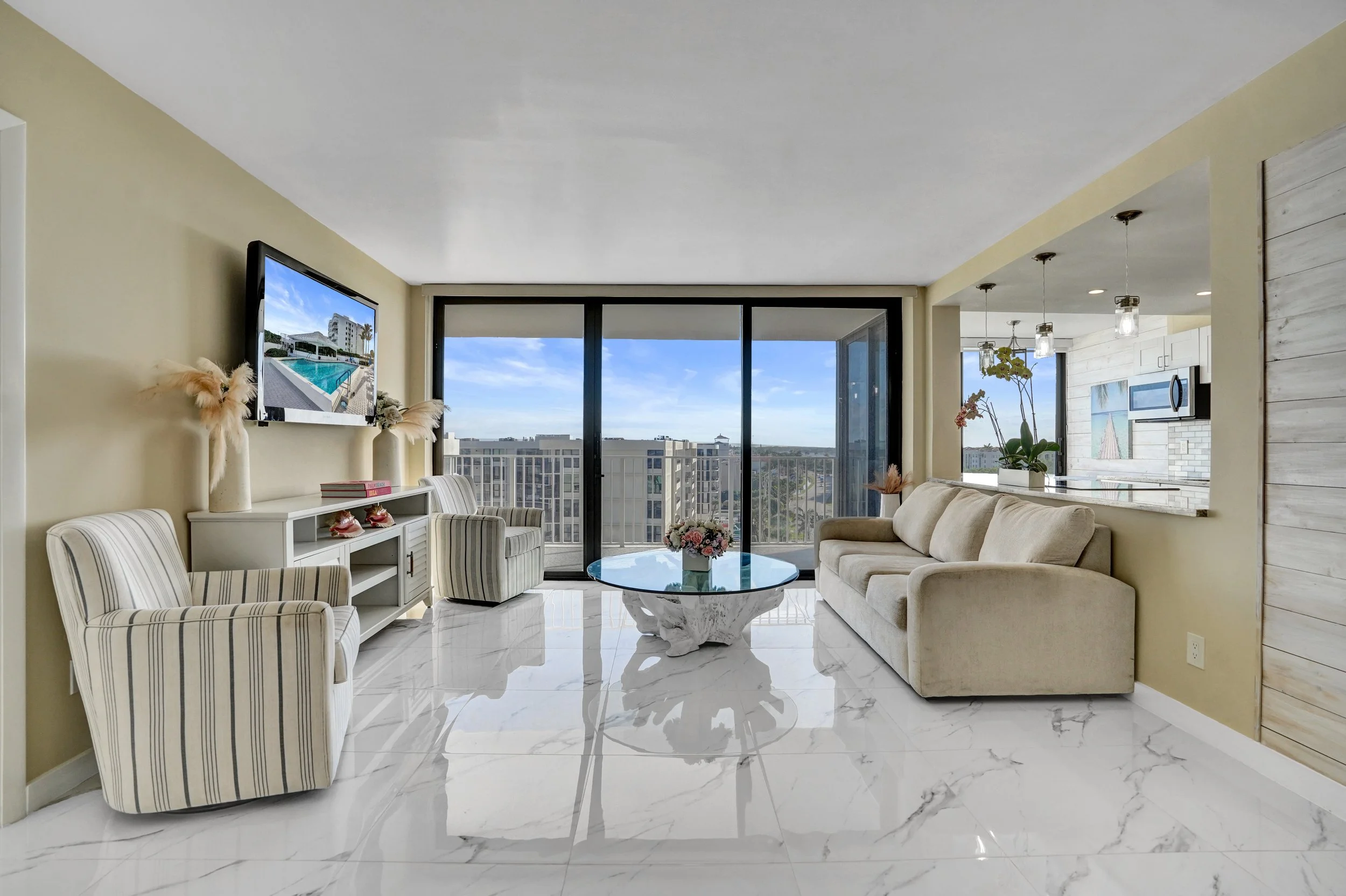 3590 S Ocean Boulevard 809, South Palm Beach, FL 33480 Waterfront Condo For Sale at Mayfair House Palm Beach