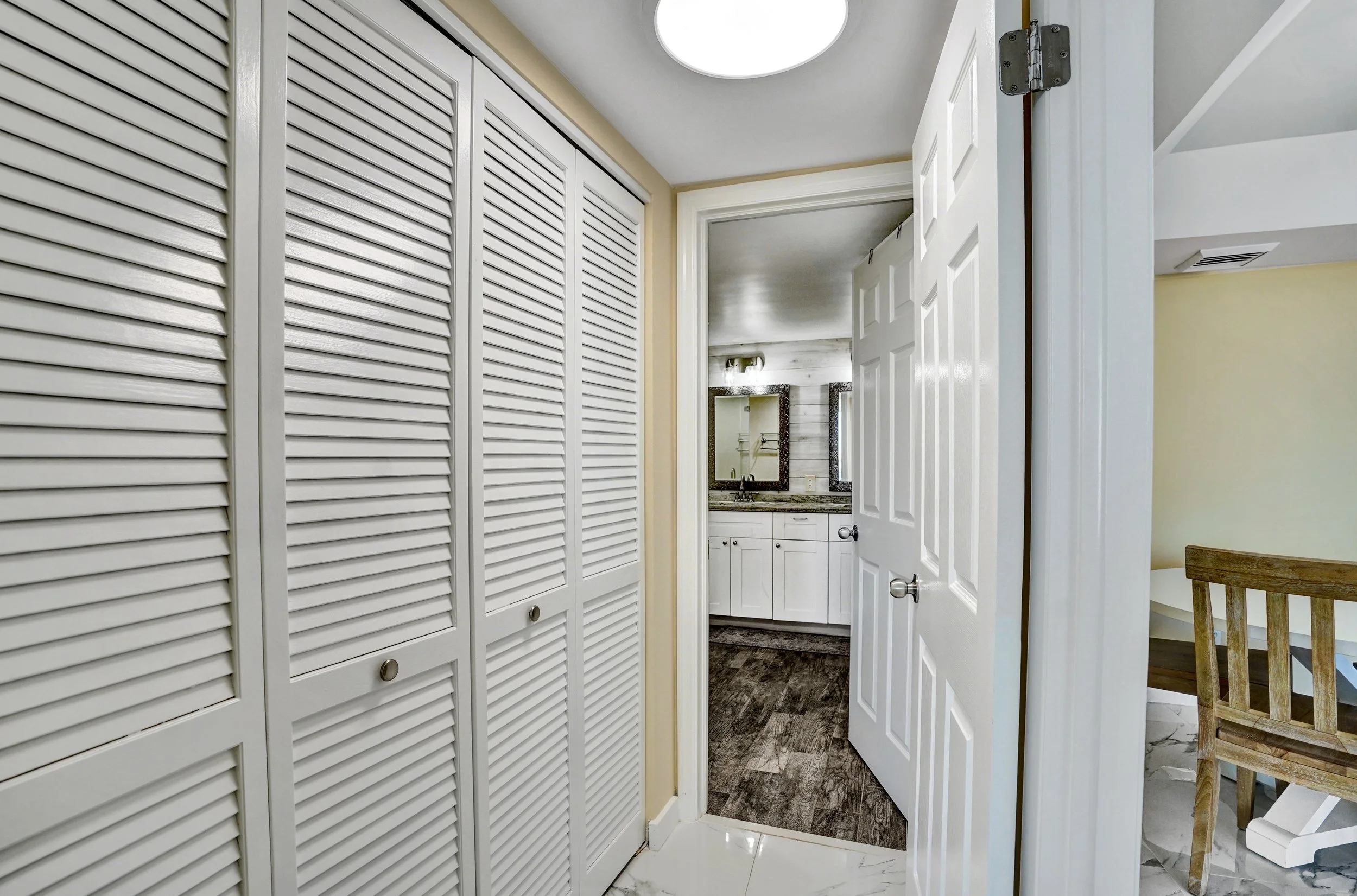 3590 S Ocean Boulevard 809, South Palm Beach, FL 33480 Waterfront Condo For Sale at Mayfair House Palm Beach