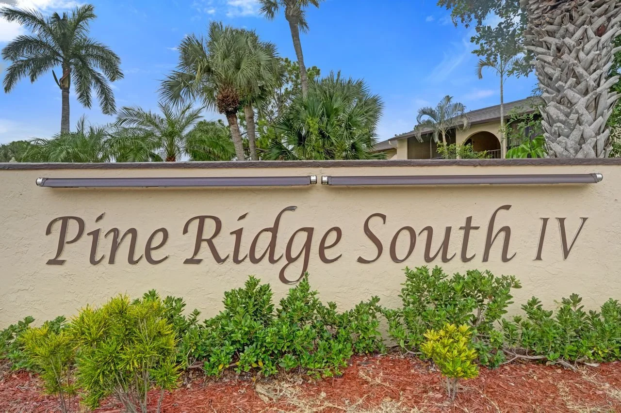 429 Pine Glen Lane #C-2, Greenacres, Fl Condo For Sale in Pine Ridge South Greenacres