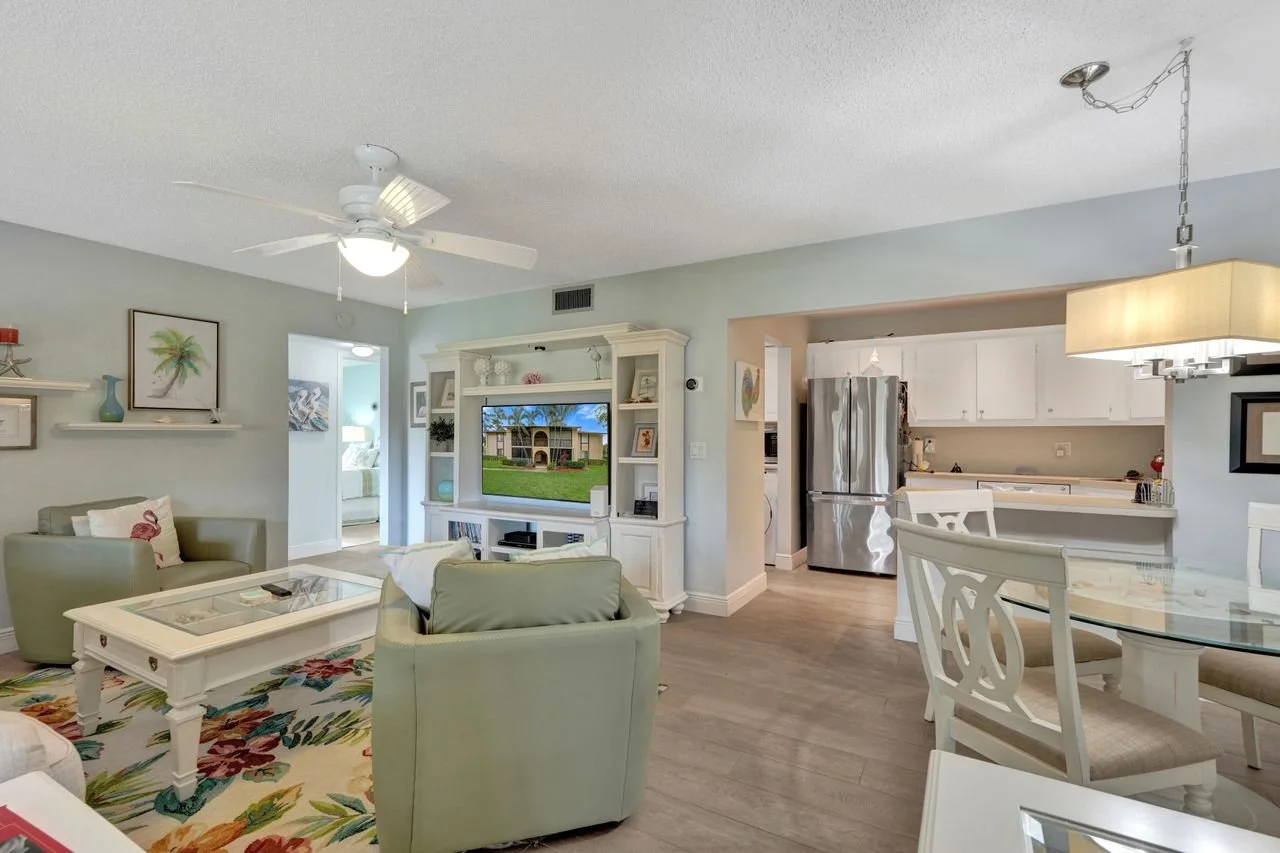 429 Pine Glen Lane #C-2, Greenacres, Fl Condo For Sale in Pine Ridge South Greenacres