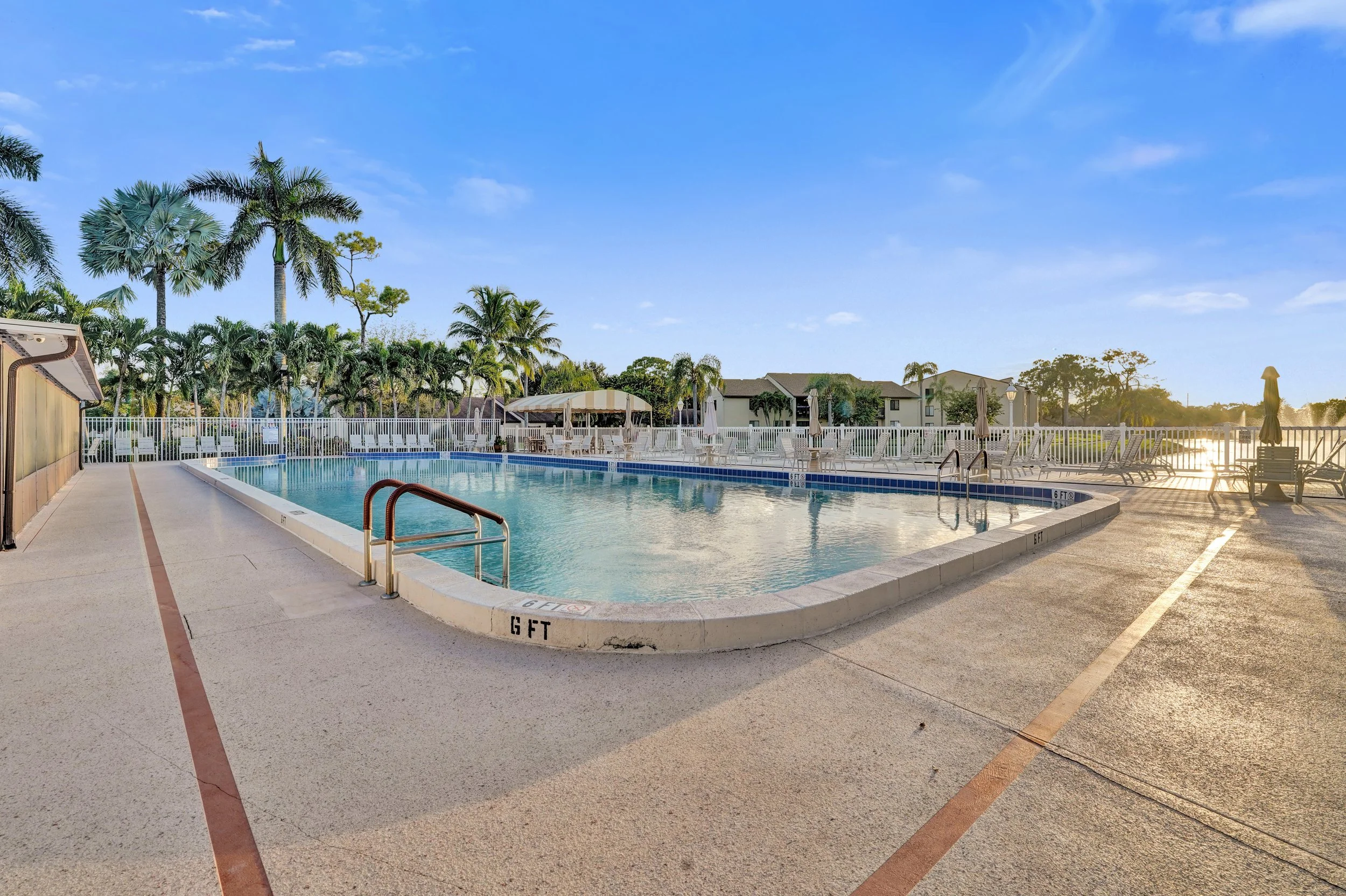 633 Sea Pine Way H, Greenacres Waterfront Villa For Sale | Pine Ridge Community