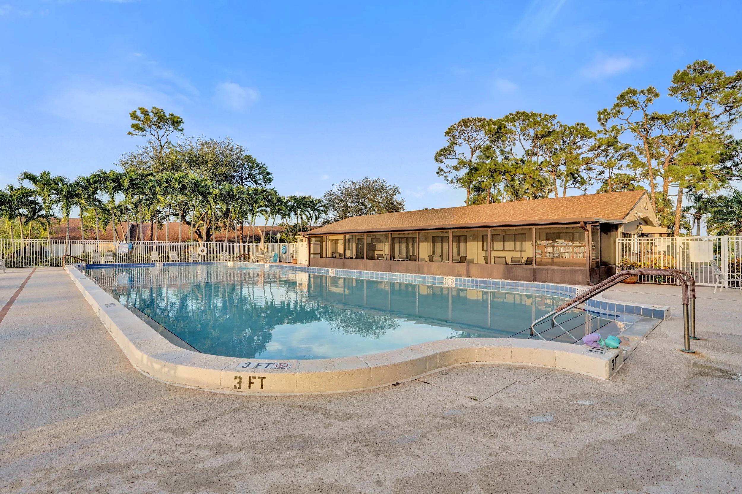633 Sea Pine Way H, Greenacres Waterfront Villa For Sale | Pine Ridge Community