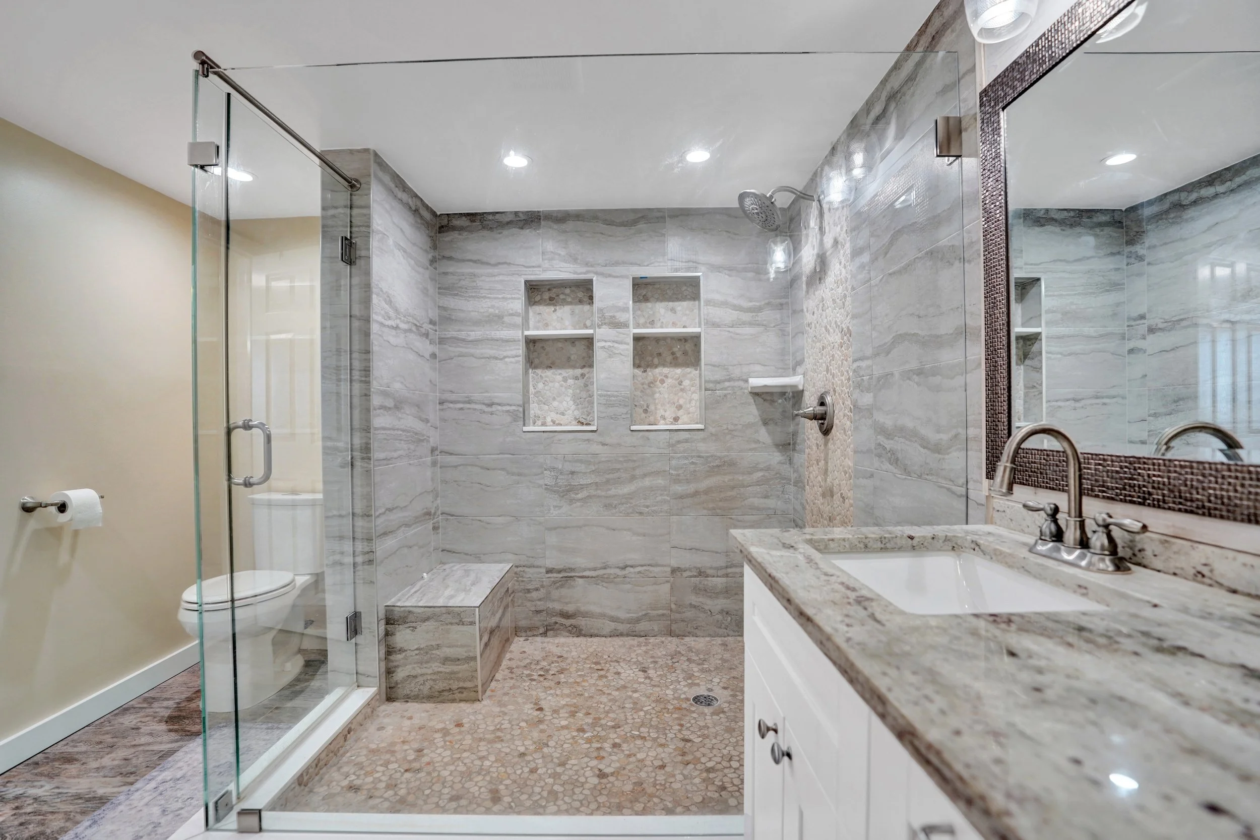 3590 S Ocean Boulevard 809, South Palm Beach, FL 33480 Condo For Sale at Mayfair House Palm Beach