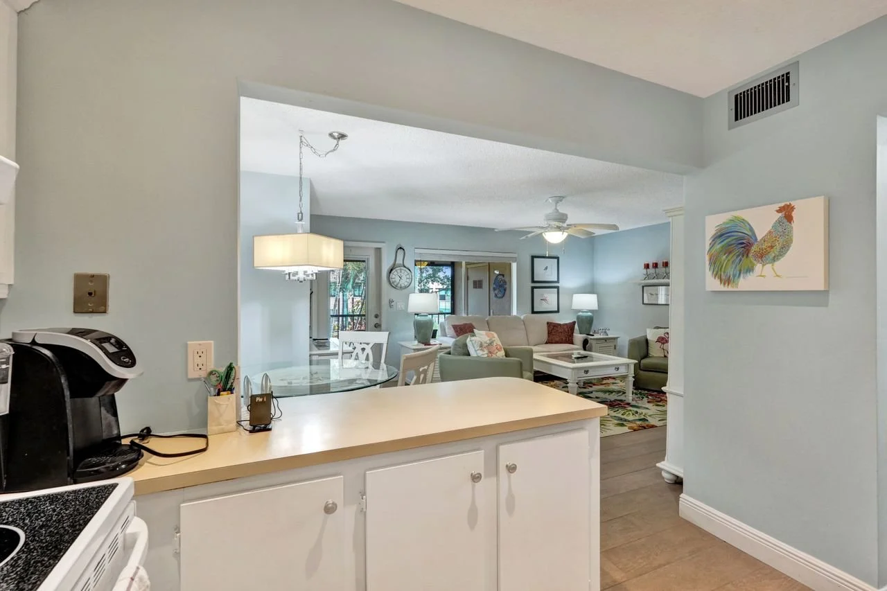 429 Pine Glen Lane #C-2, Greenacres, Fl Condo For Sale in Pine Ridge South Greenacres