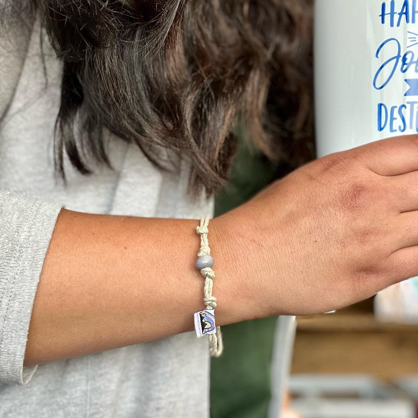 We are so excited about our new bracelets! They are Hemp infused, zero plastic, made in the US. Each bead is filled with Earth gathered from your favorite places! We have so many colors to choose from and are adjustable in size. 
.
.
.
.
.
#earthband