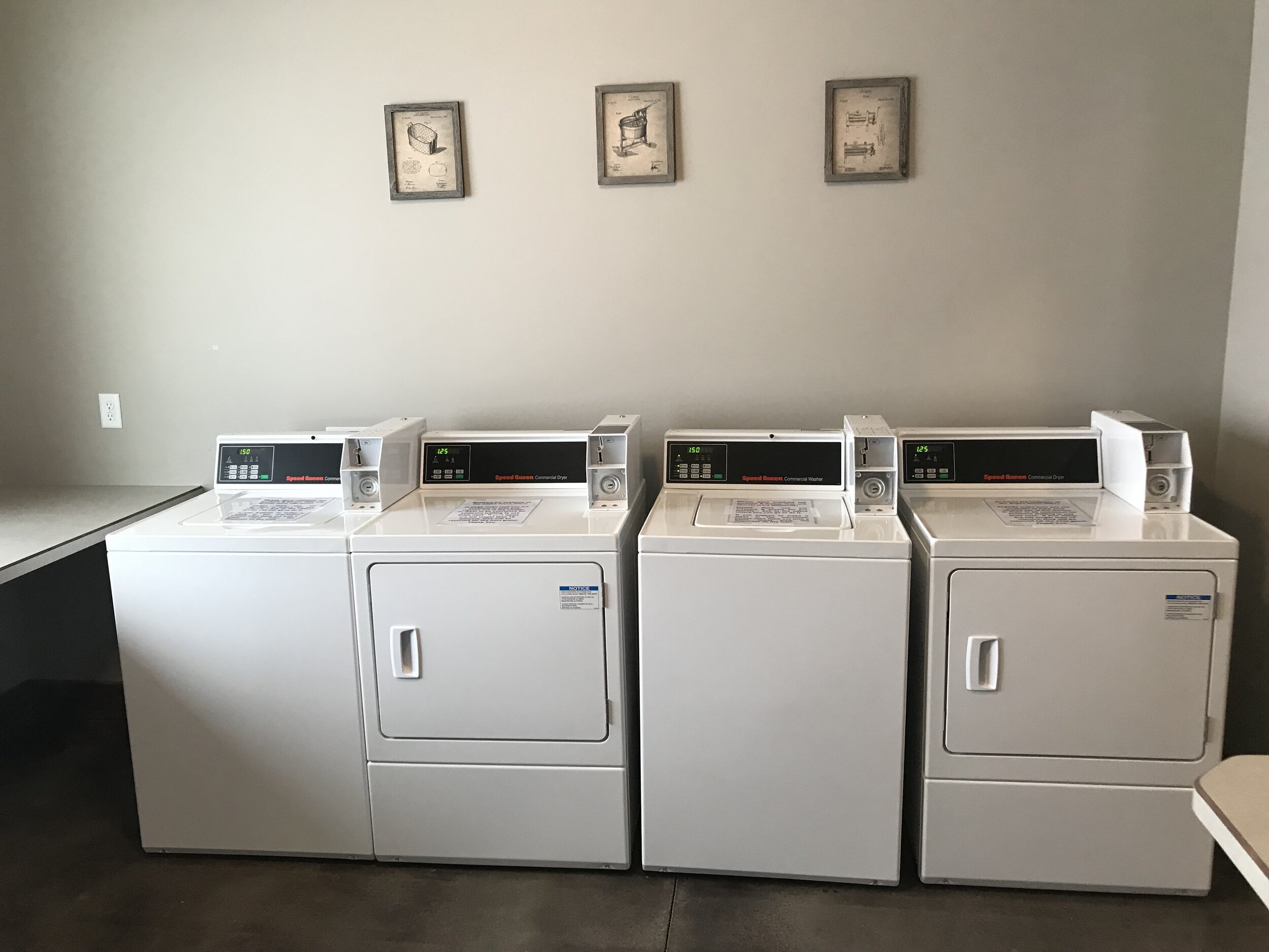 Clubhouse laundry 2.jpg