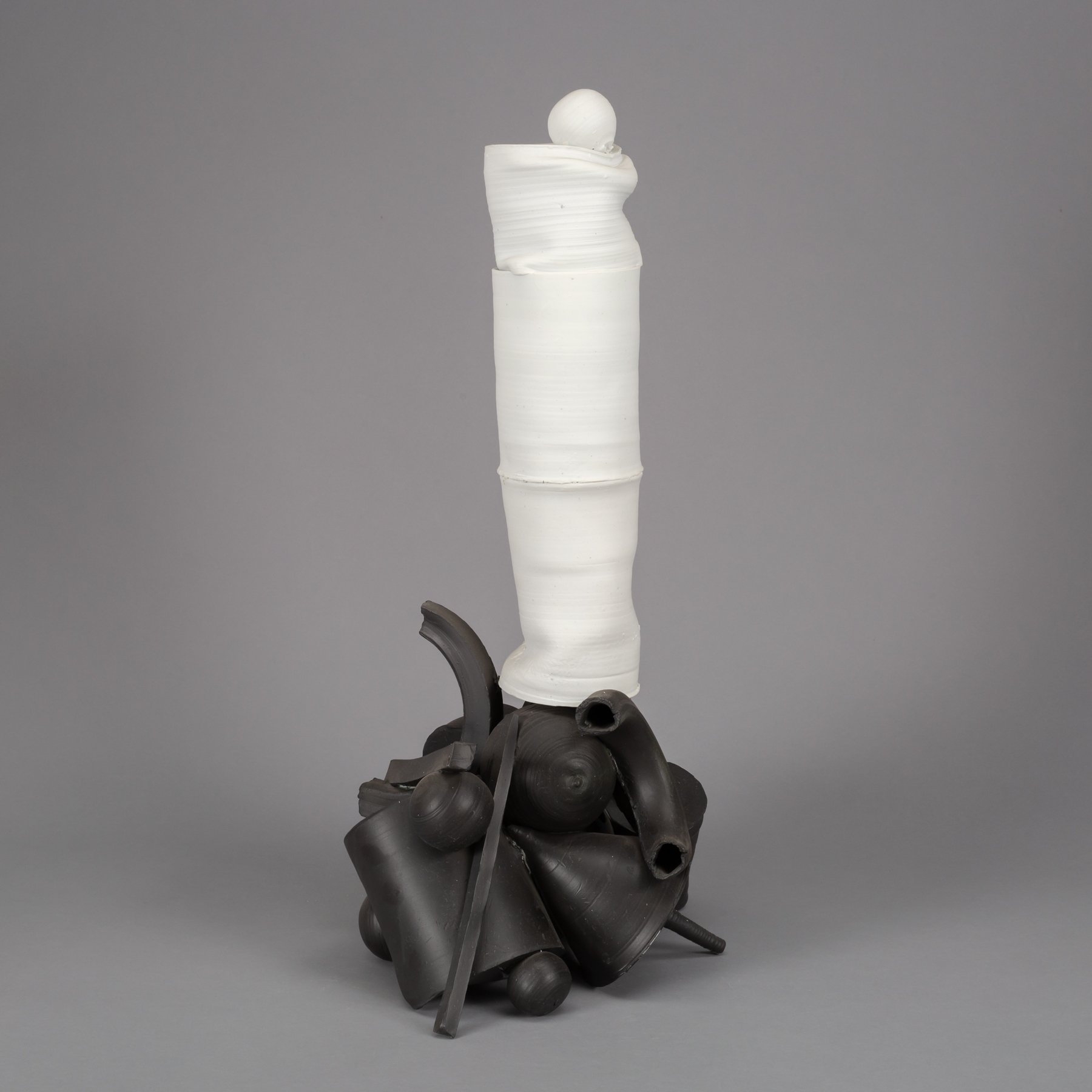 1309-Edw-S-Eberle-'Rising'-2013,-Porcelain-with-Terra-Sigillata,-Stain-25x-14-x-11-_DM37829.jpg